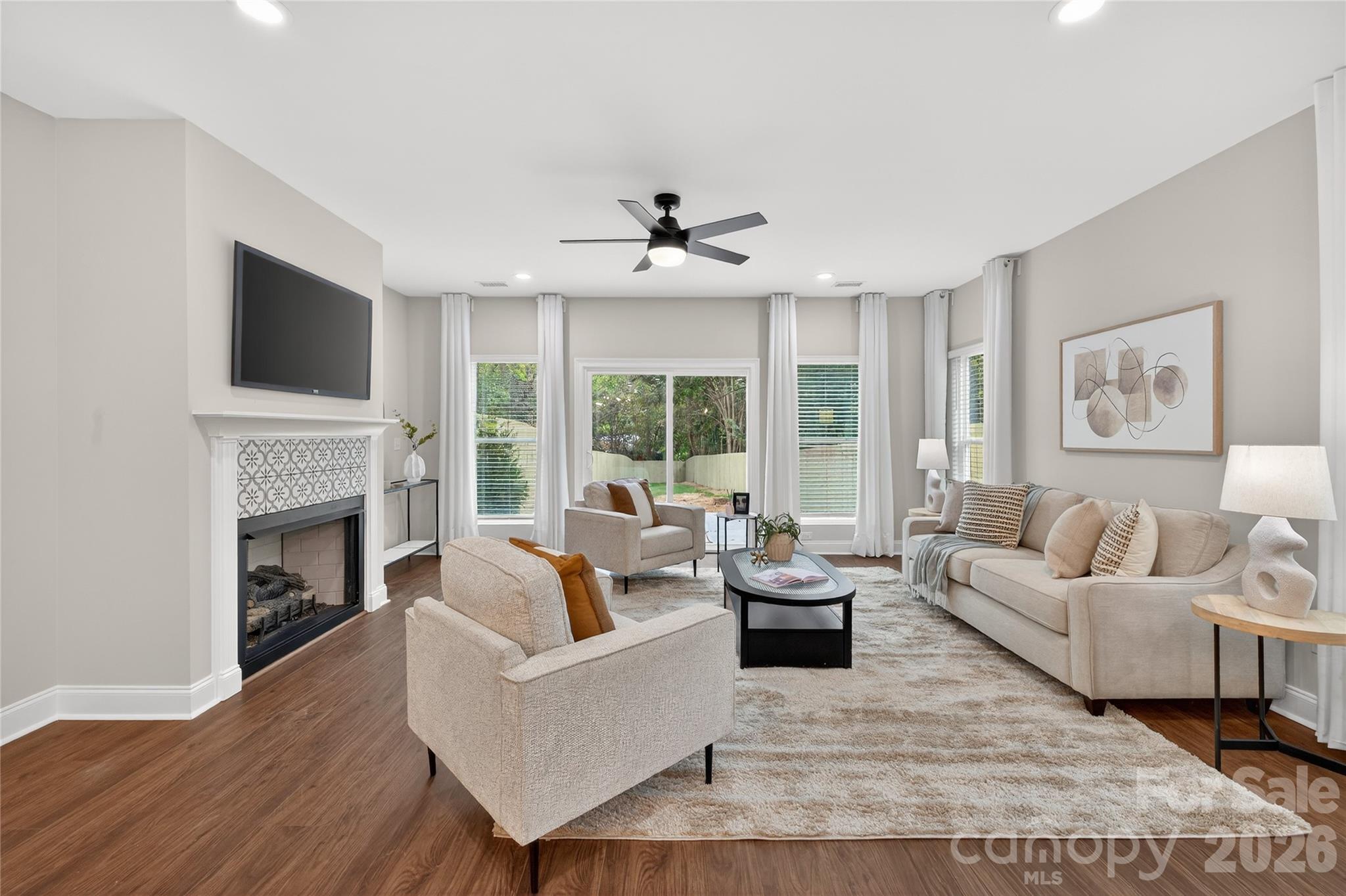 3217 Credenza Road — Charlotte