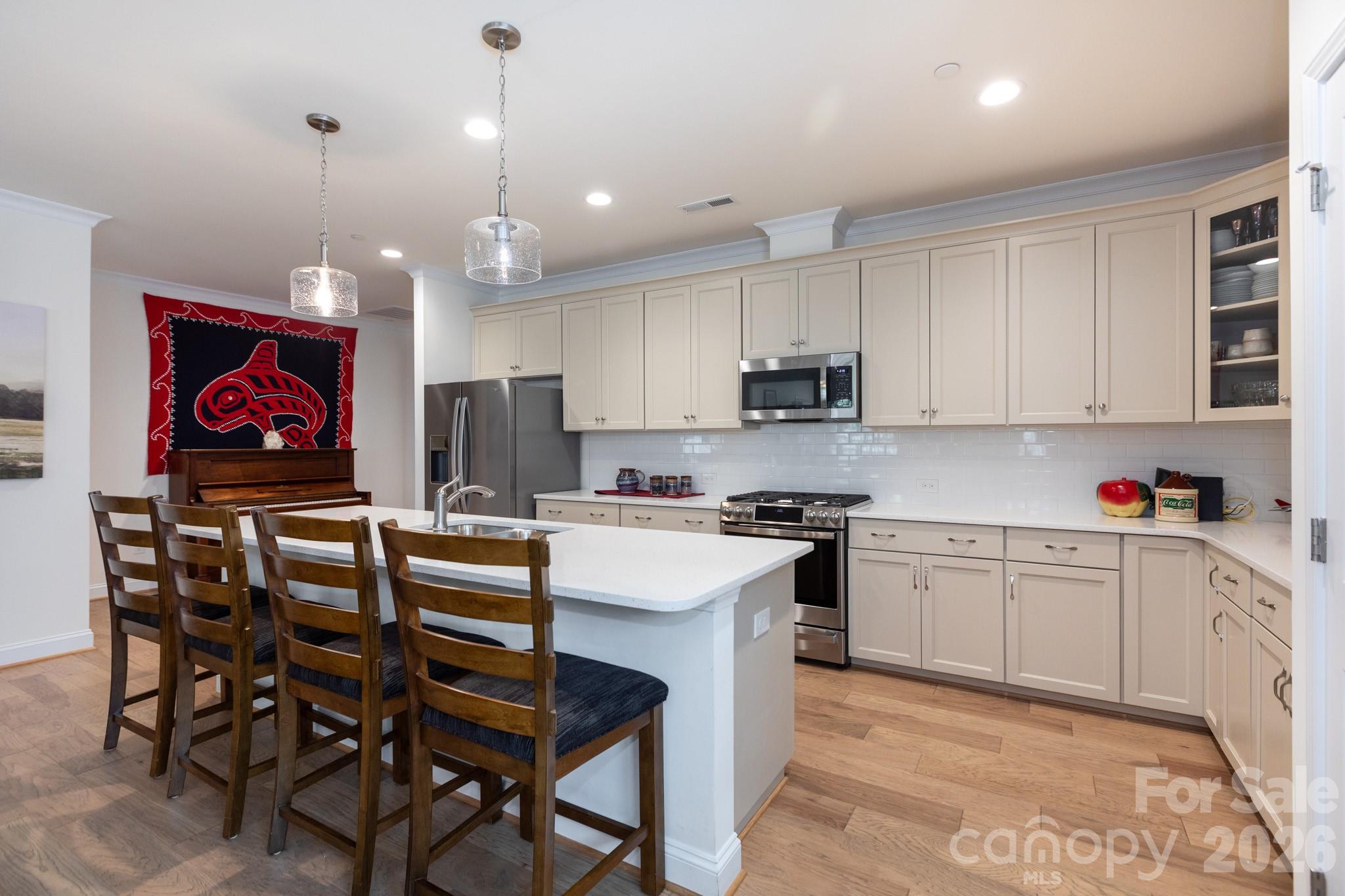 3064 Spring Forest Road — Harrisburg