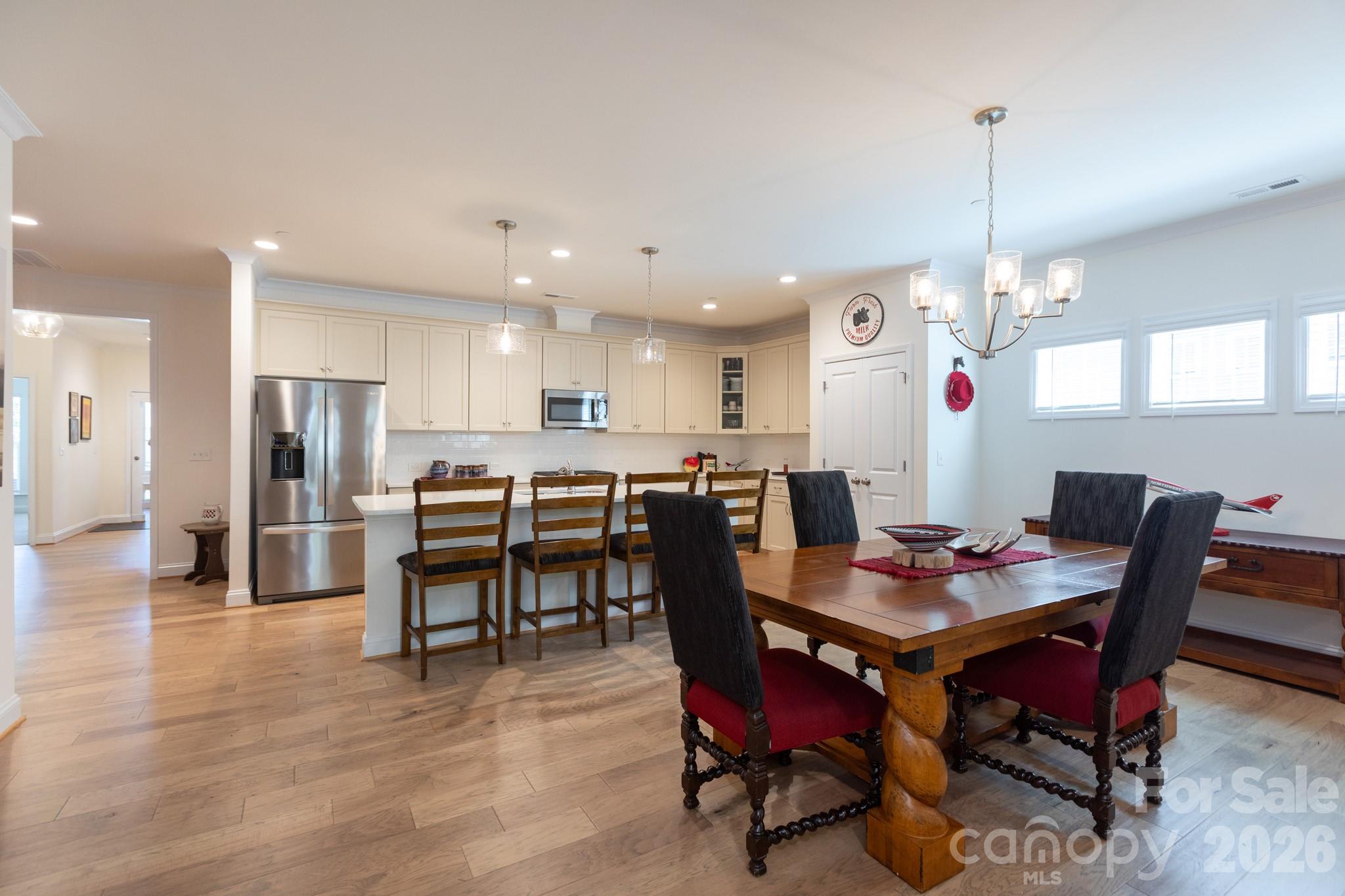 3064 Spring Forest Road — Harrisburg