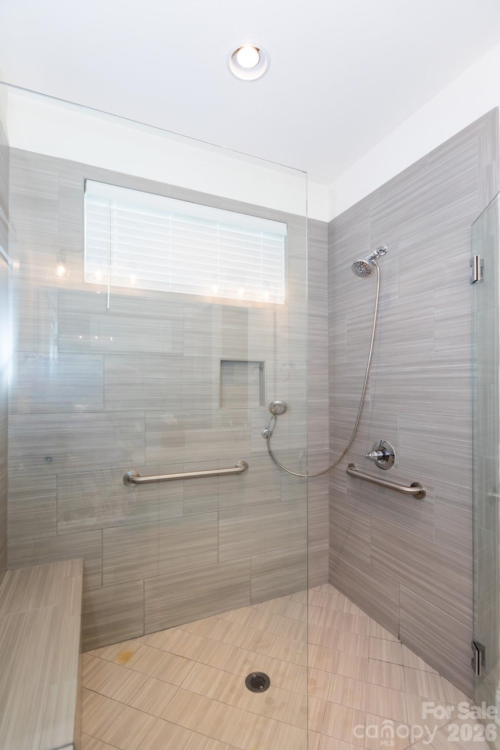 3064 Spring Forest Road — Harrisburg