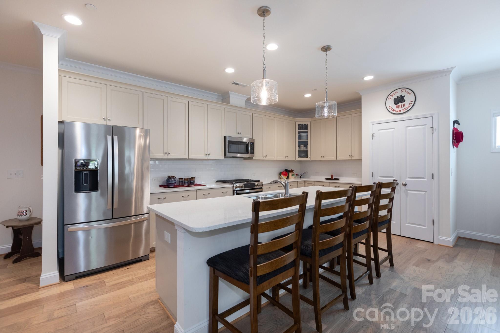 3064 Spring Forest Road — Harrisburg