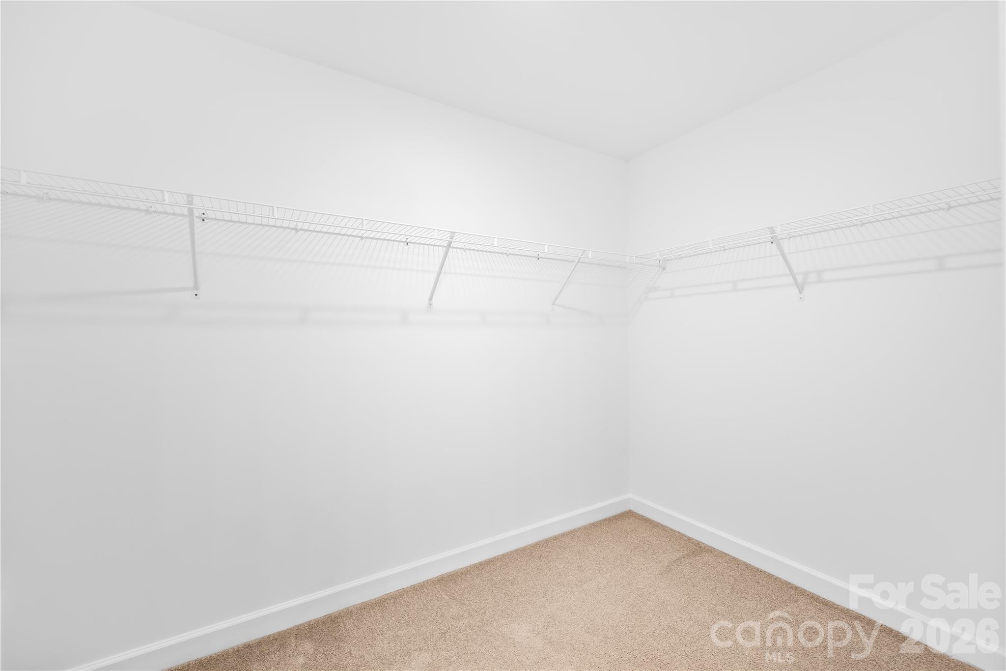 240 Valleybrook Lane — Troutman