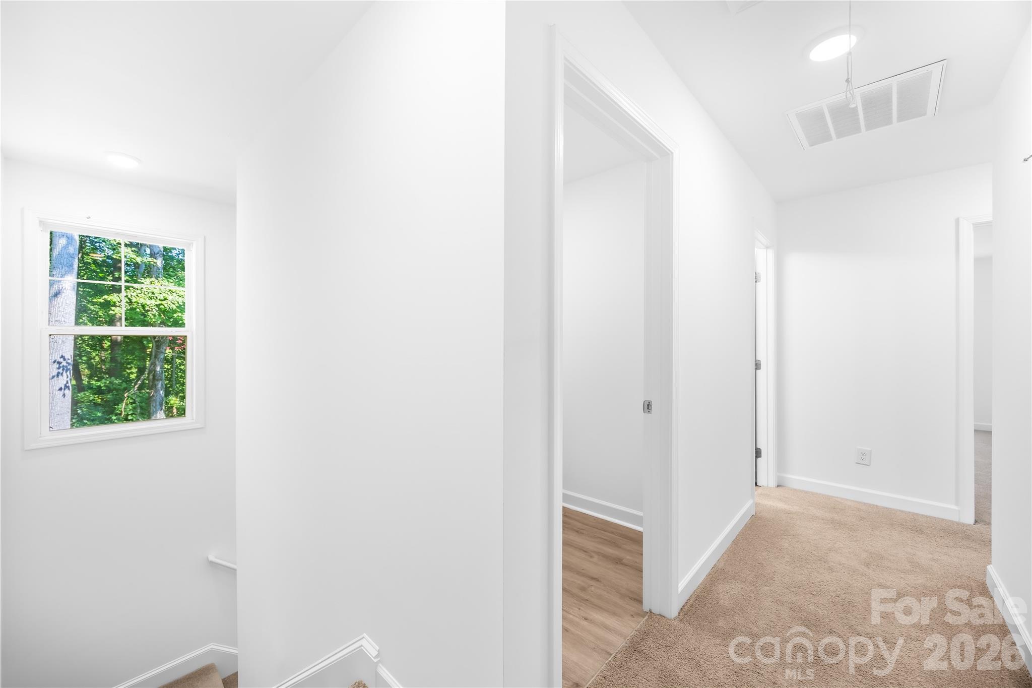 240 Valleybrook Lane — Troutman