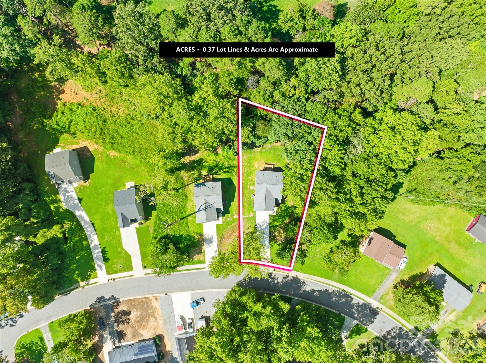 240 Valleybrook Lane — Troutman