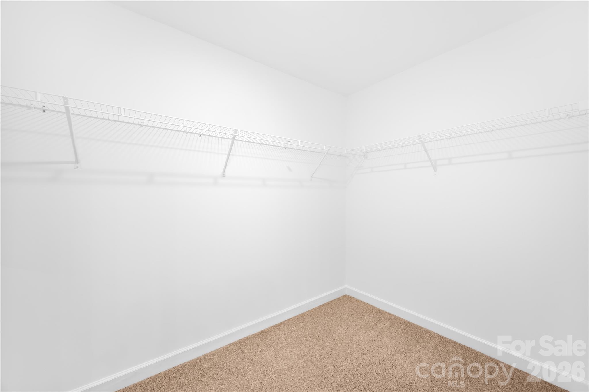 242 Valleybrook Lane — Troutman