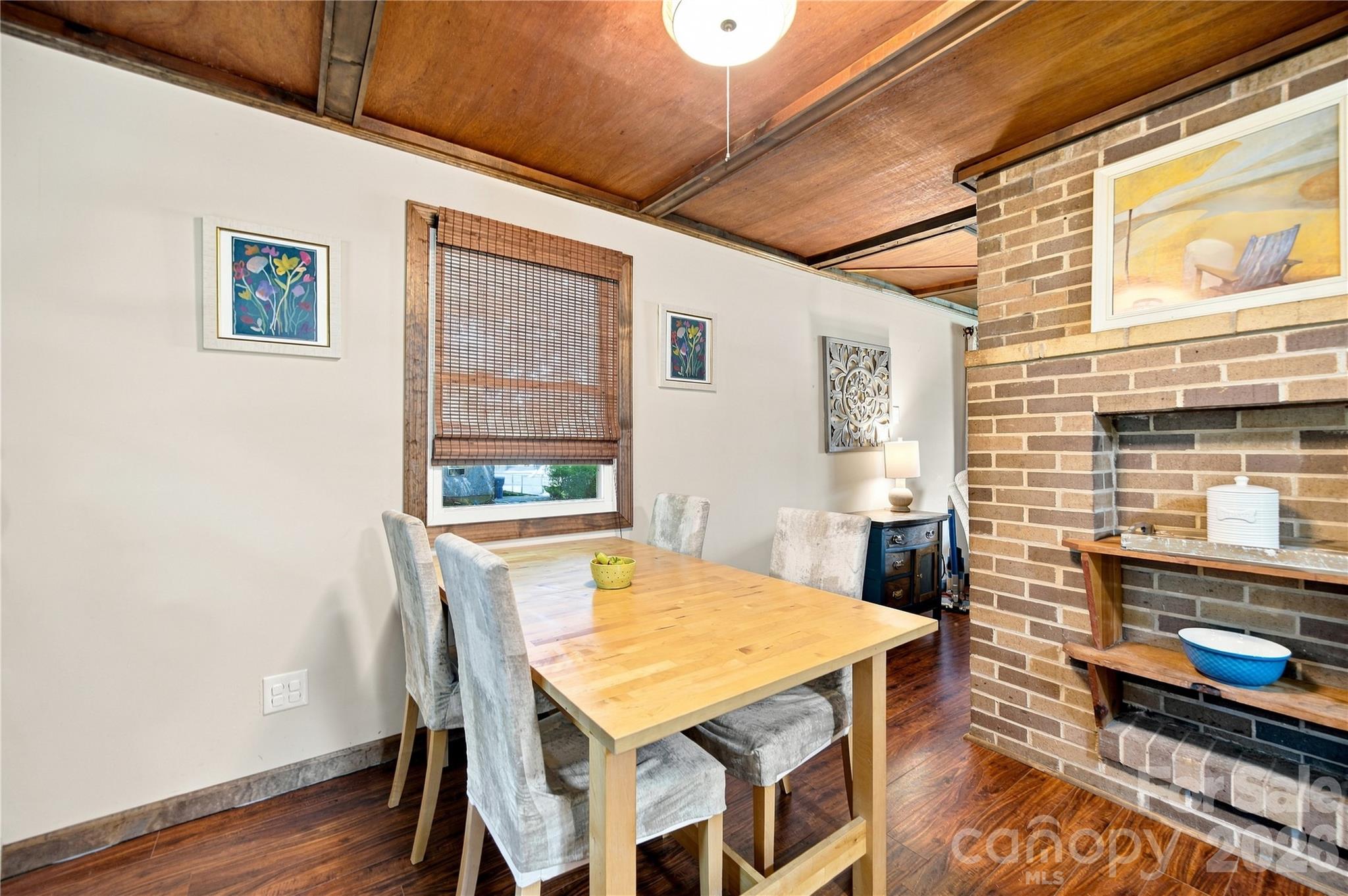 7704 Otts Circle — Stanley