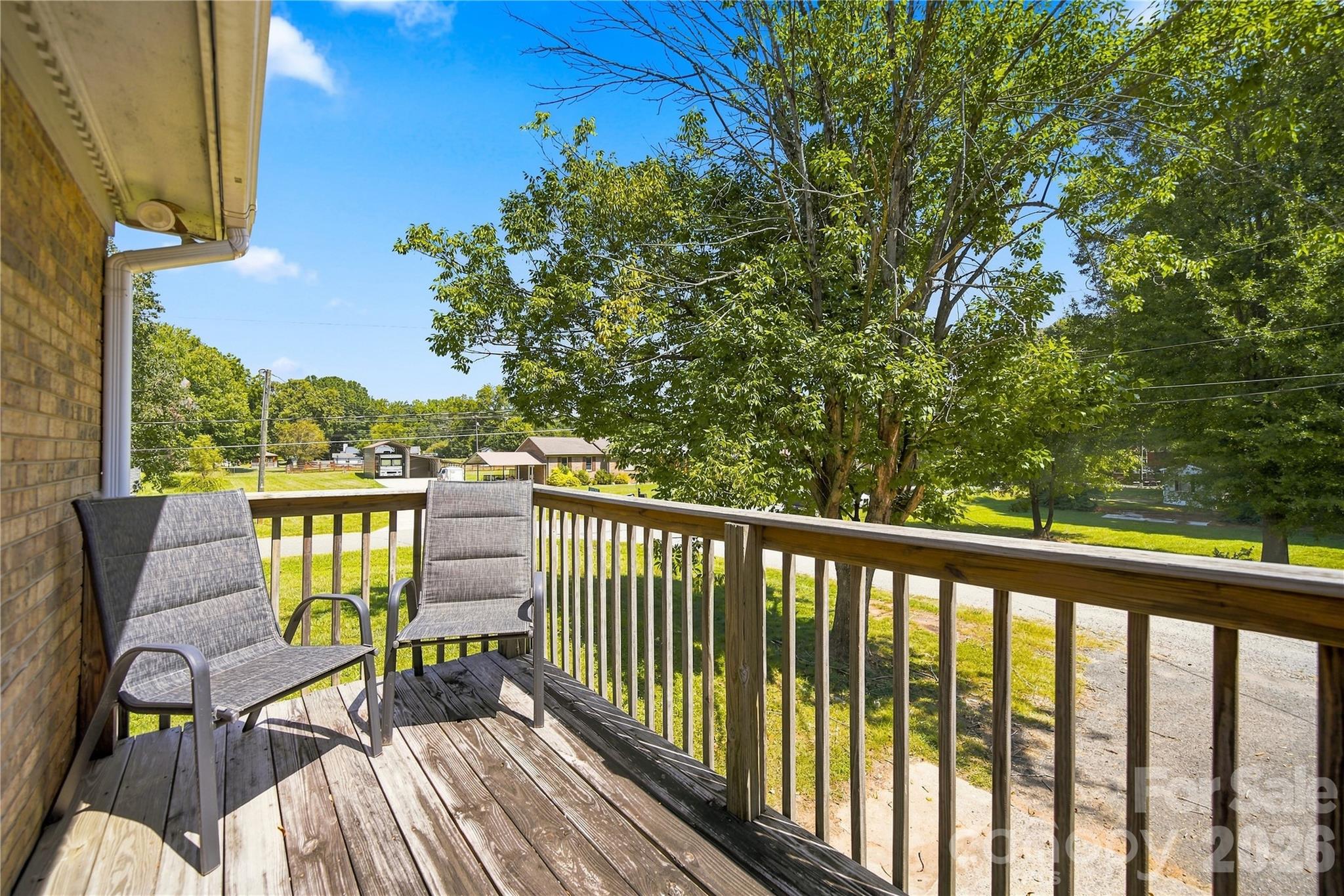7704 Otts Circle — Stanley