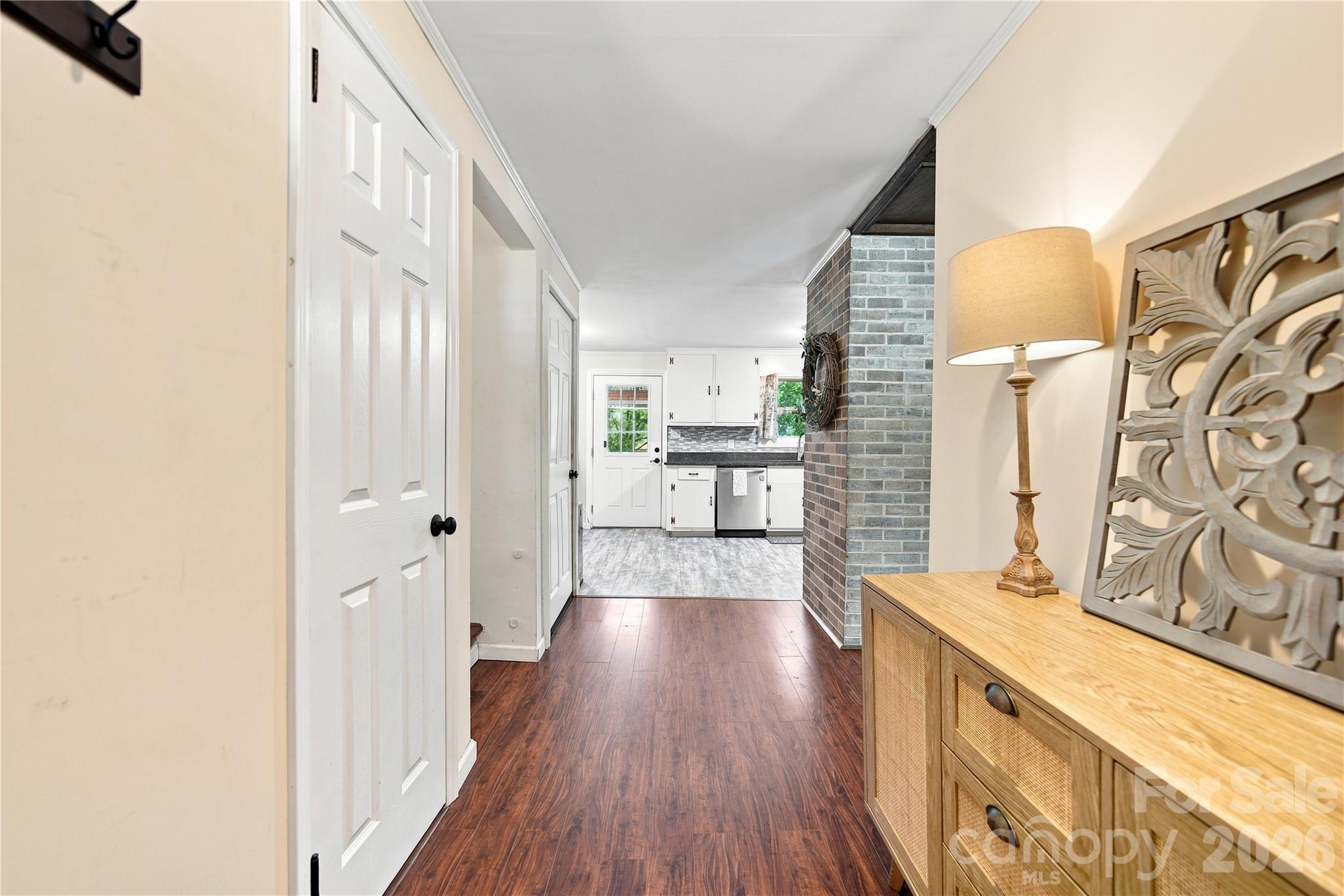 7704 Otts Circle — Stanley