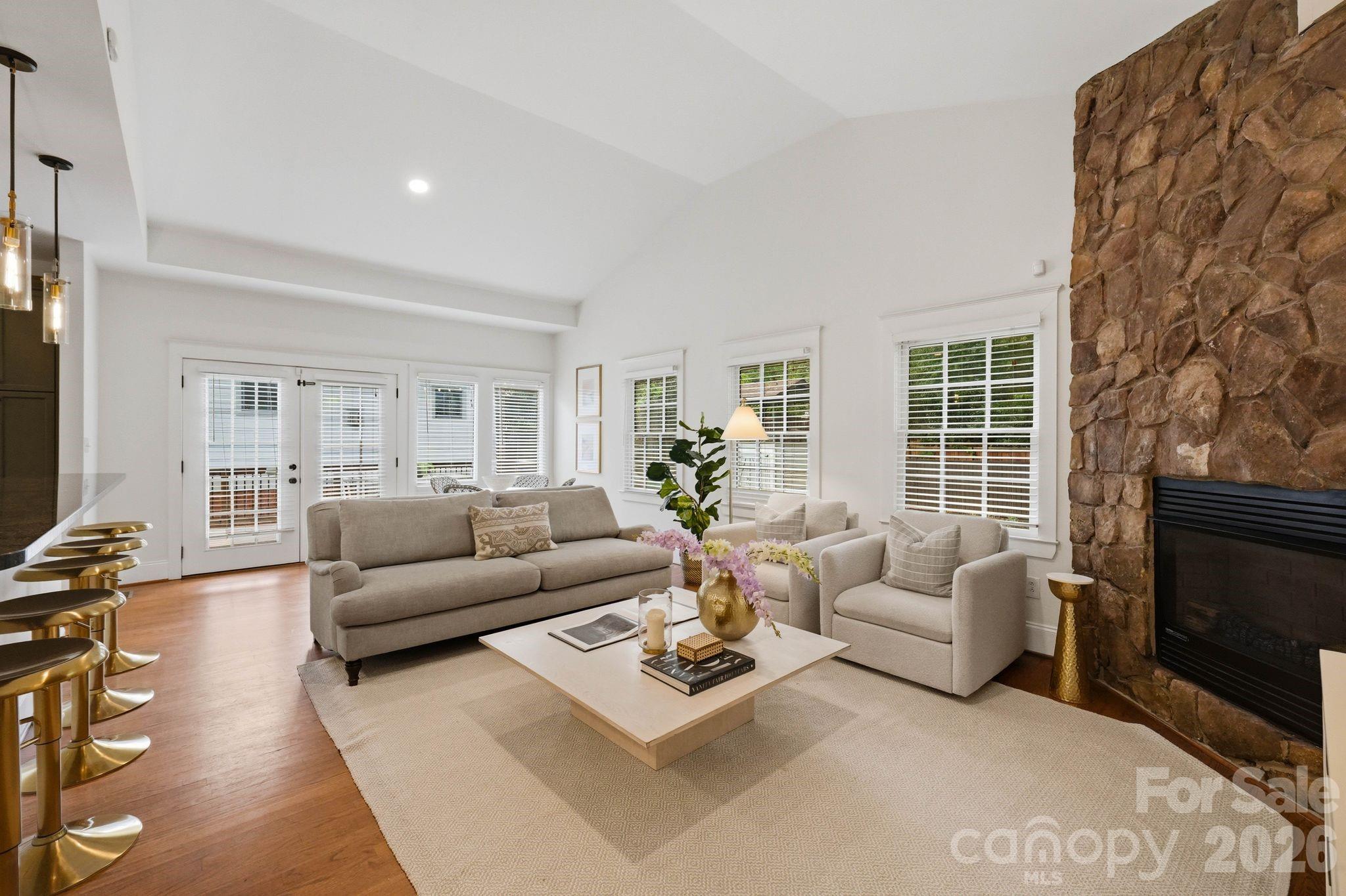 1815 DeArmon Drive — Charlotte