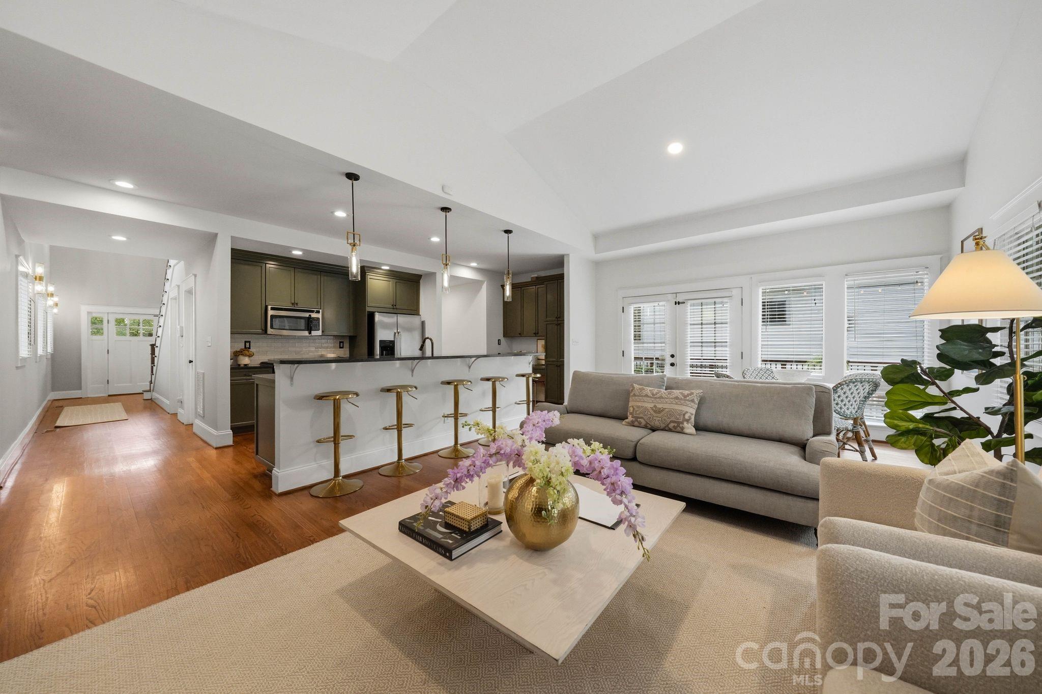 1815 DeArmon Drive — Charlotte