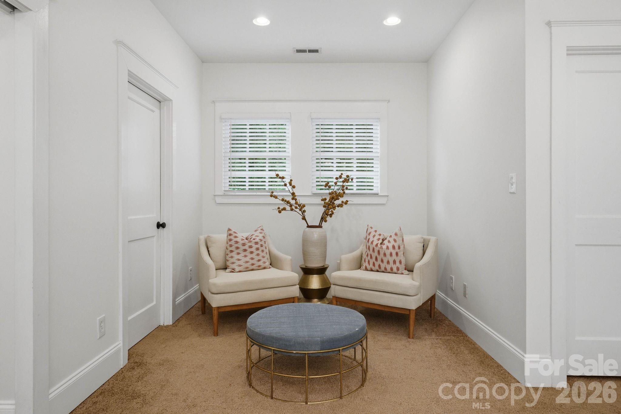 1815 DeArmon Drive — Charlotte