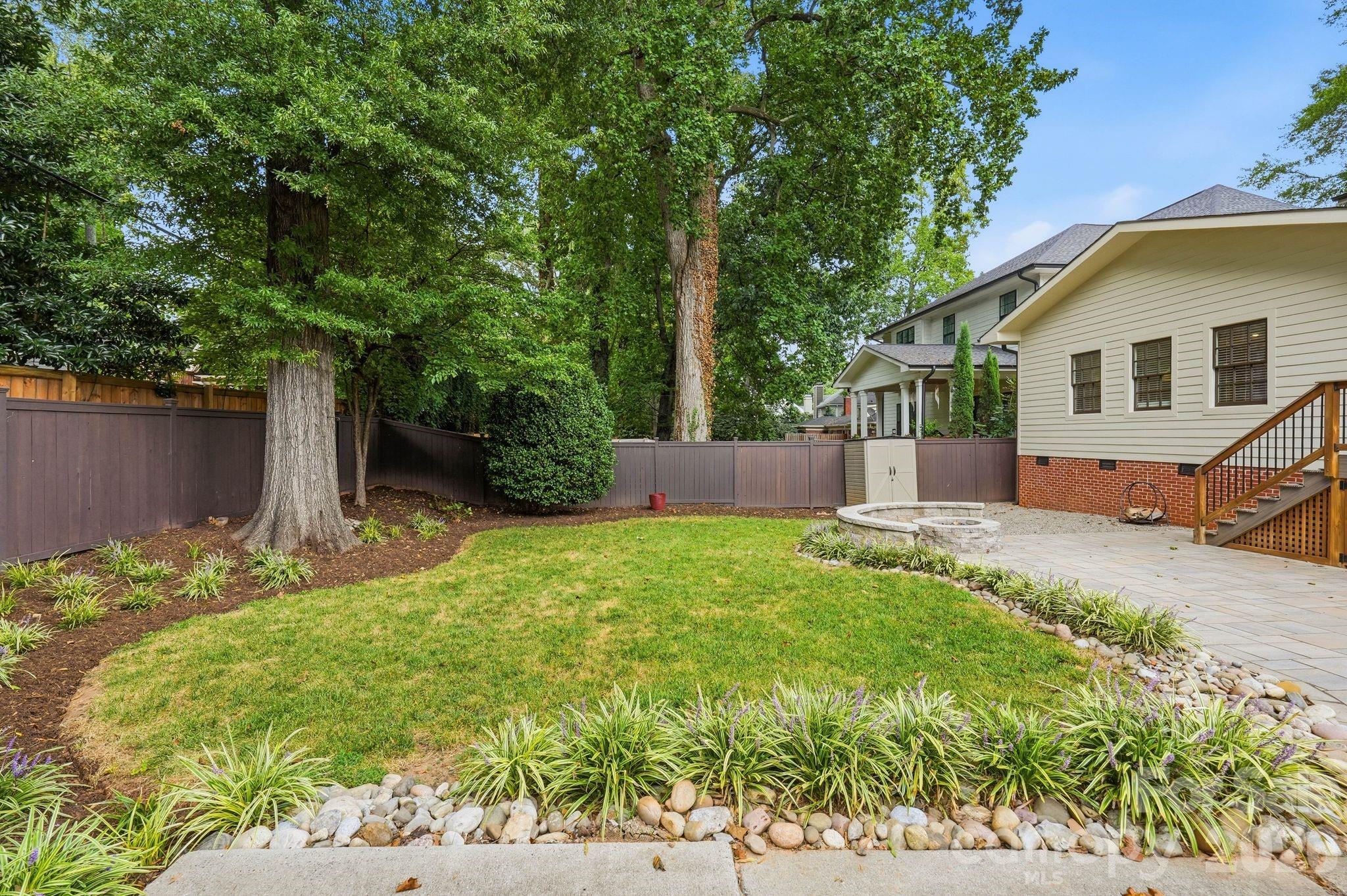 1815 DeArmon Drive — Charlotte