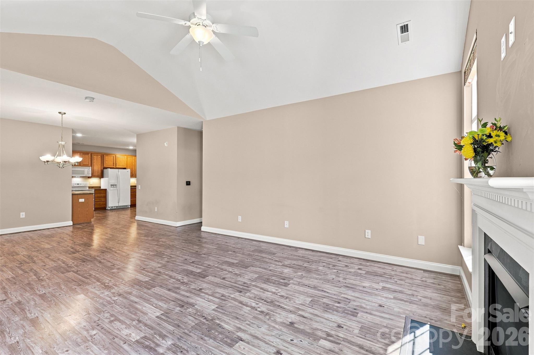 3225 Abbey Walk Lane — Matthews