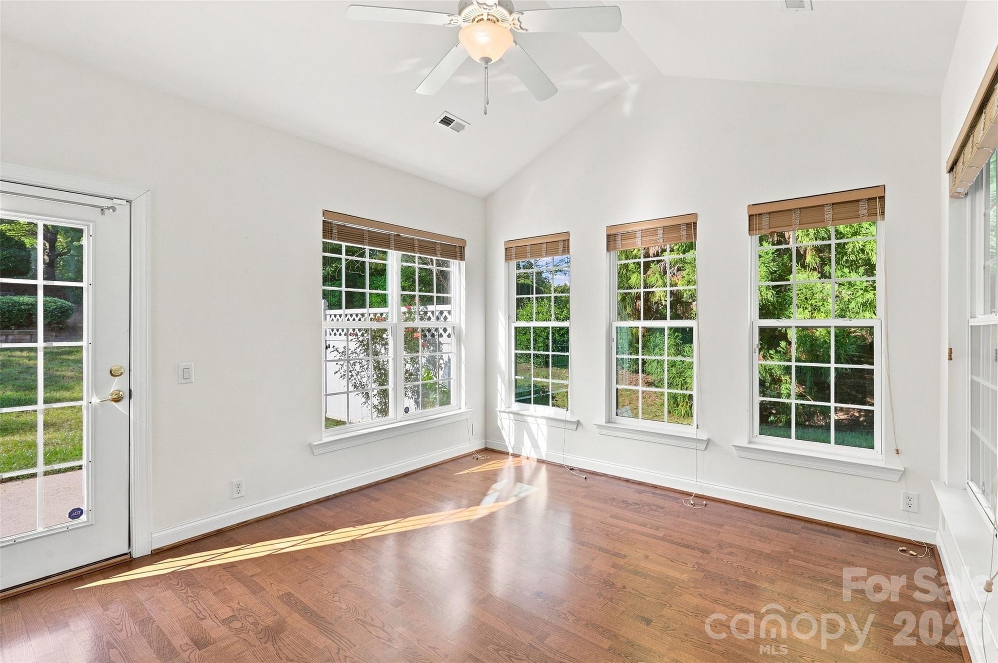 3225 Abbey Walk Lane — Matthews