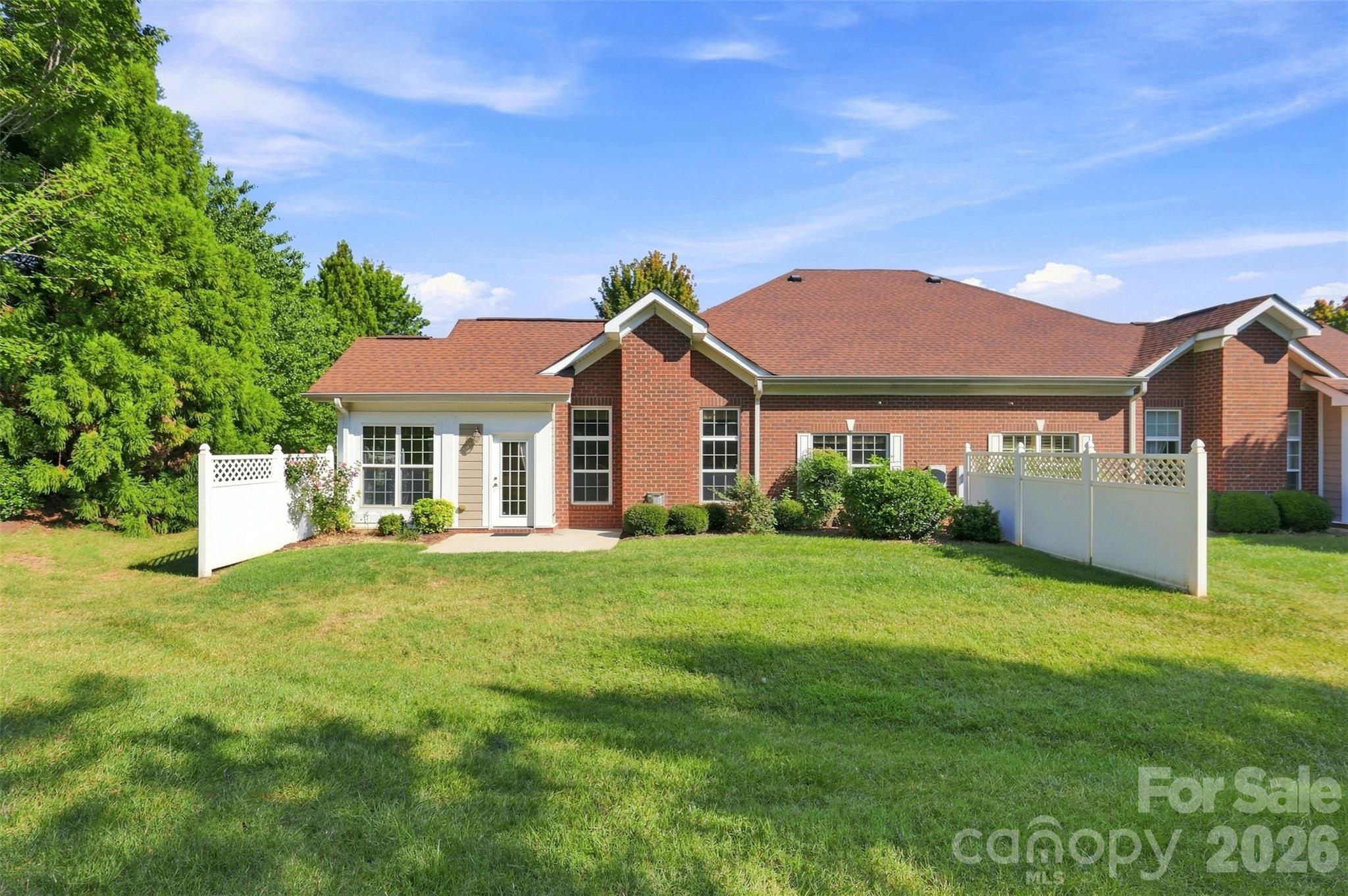 3225 Abbey Walk Lane — Matthews