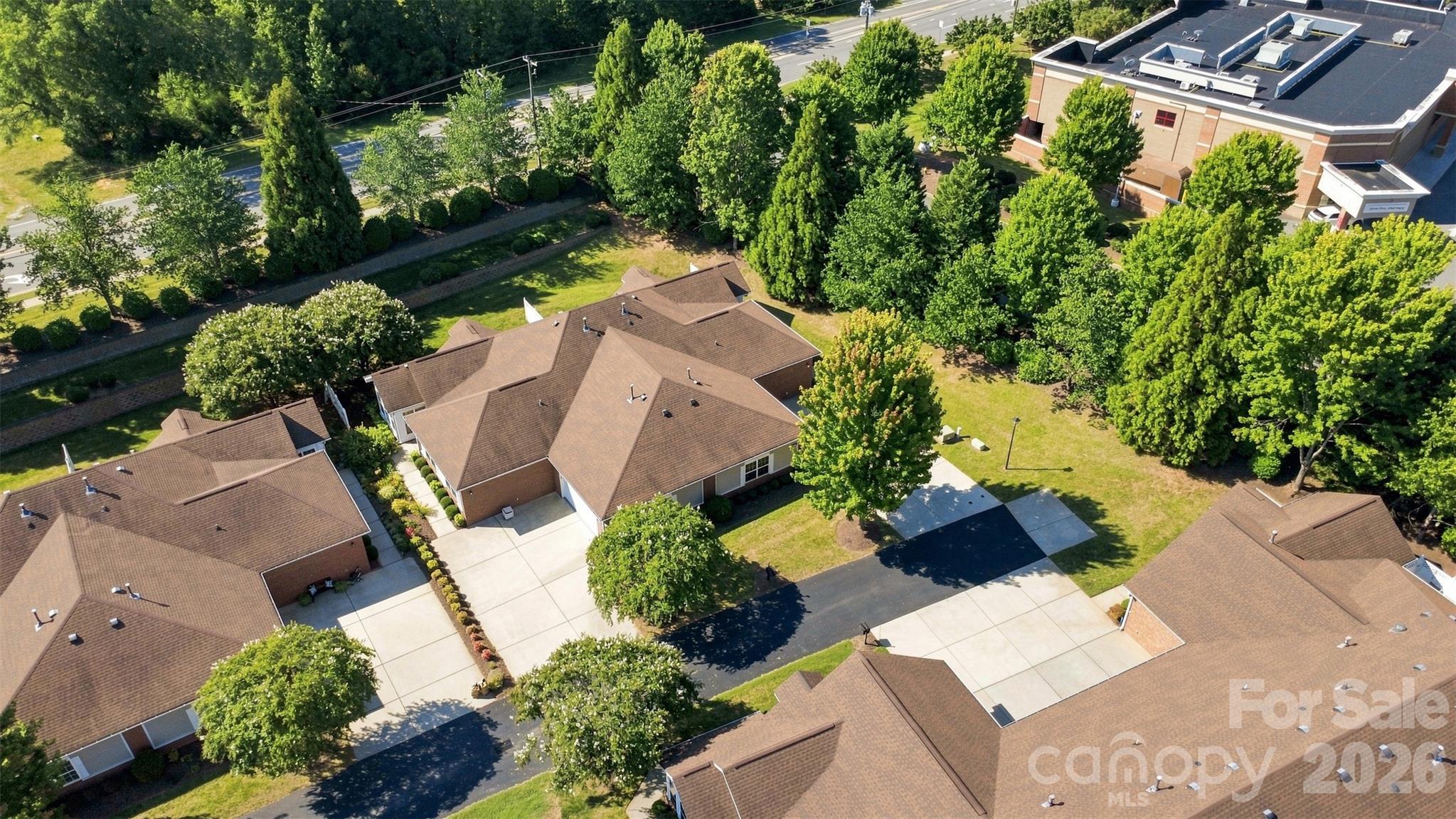 3225 Abbey Walk Lane — Matthews