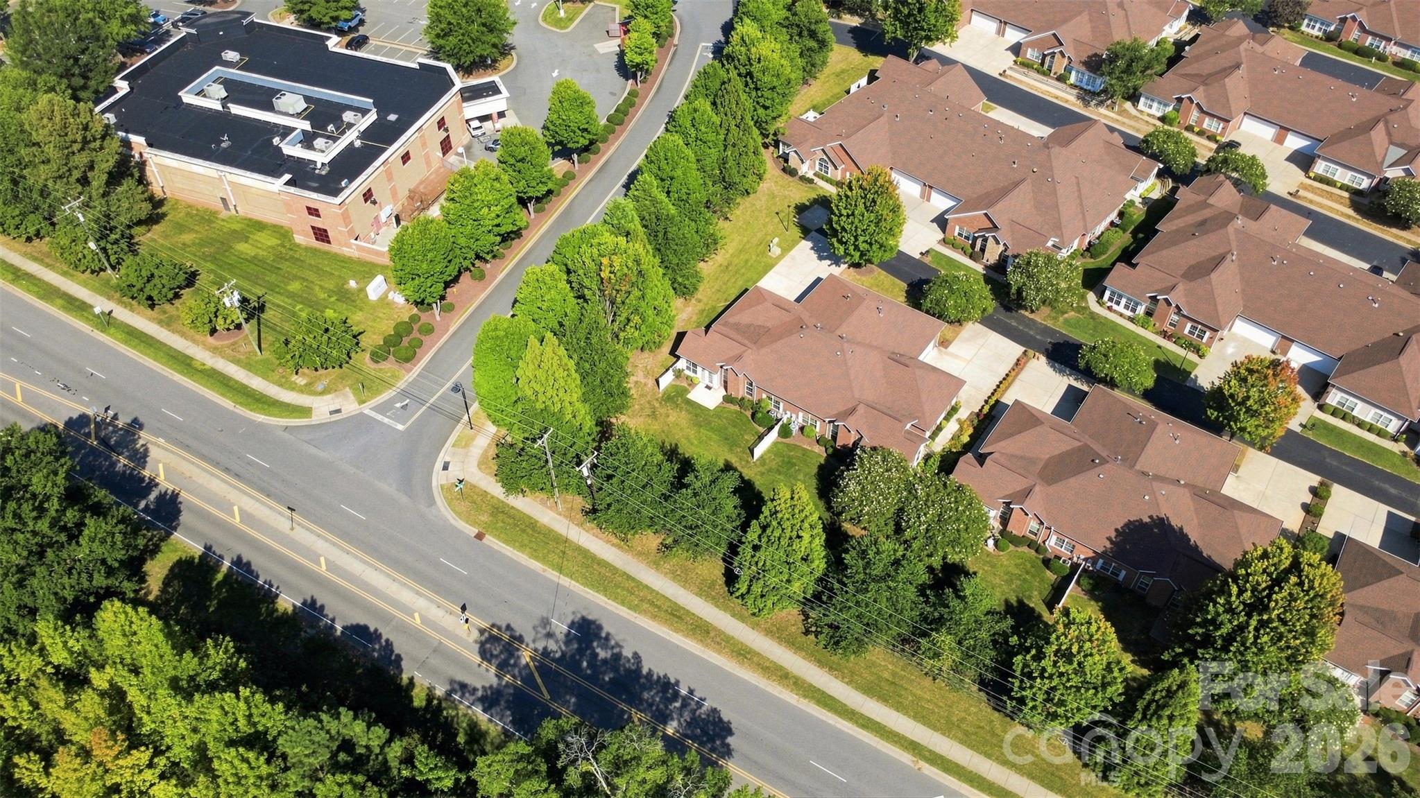 3225 Abbey Walk Lane — Matthews