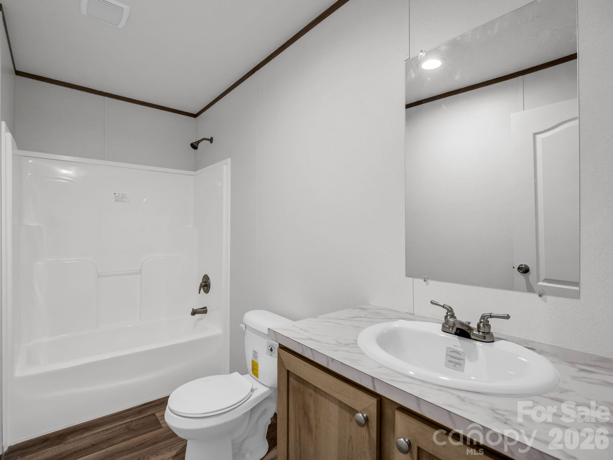 276 Mulberry Street — Forest City
