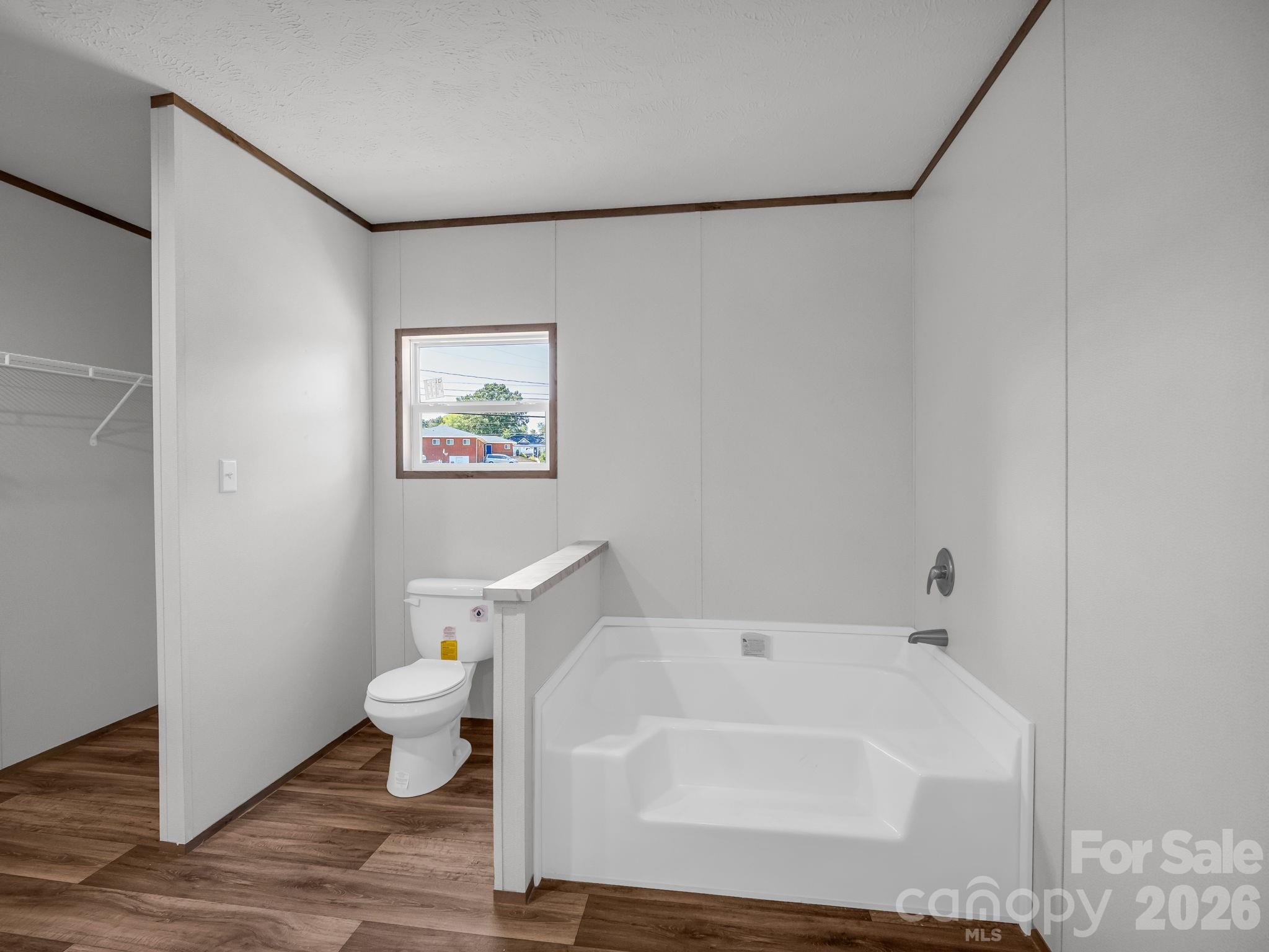 276 Mulberry Street — Forest City