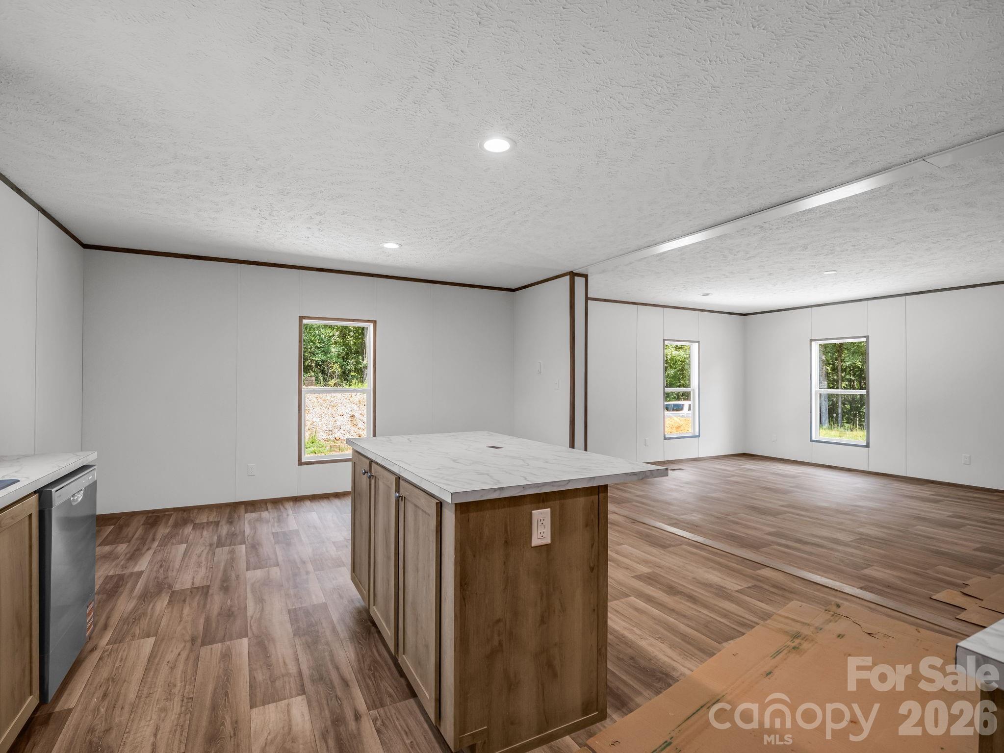 276 Mulberry Street — Forest City