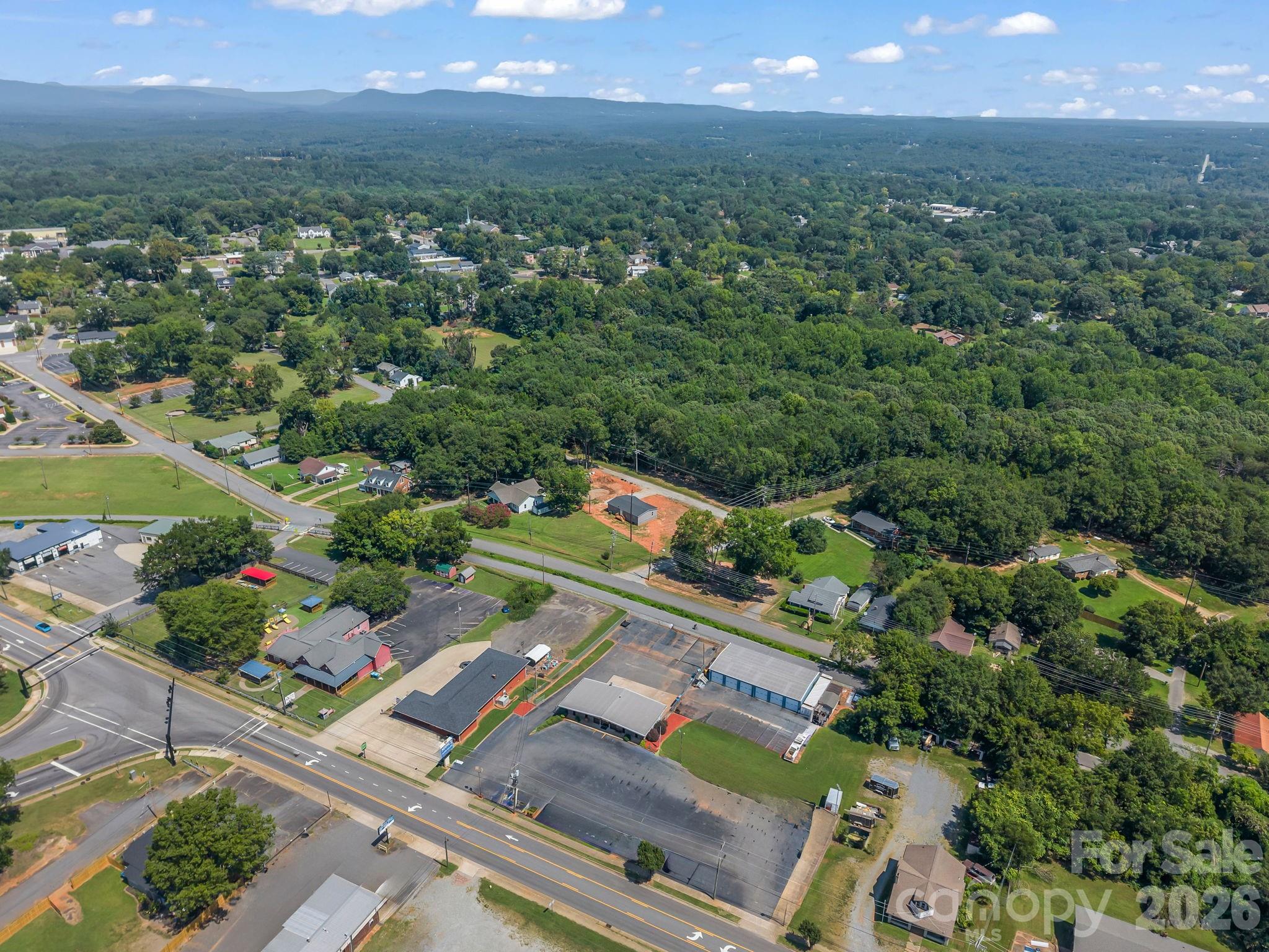 276 Mulberry Street — Forest City