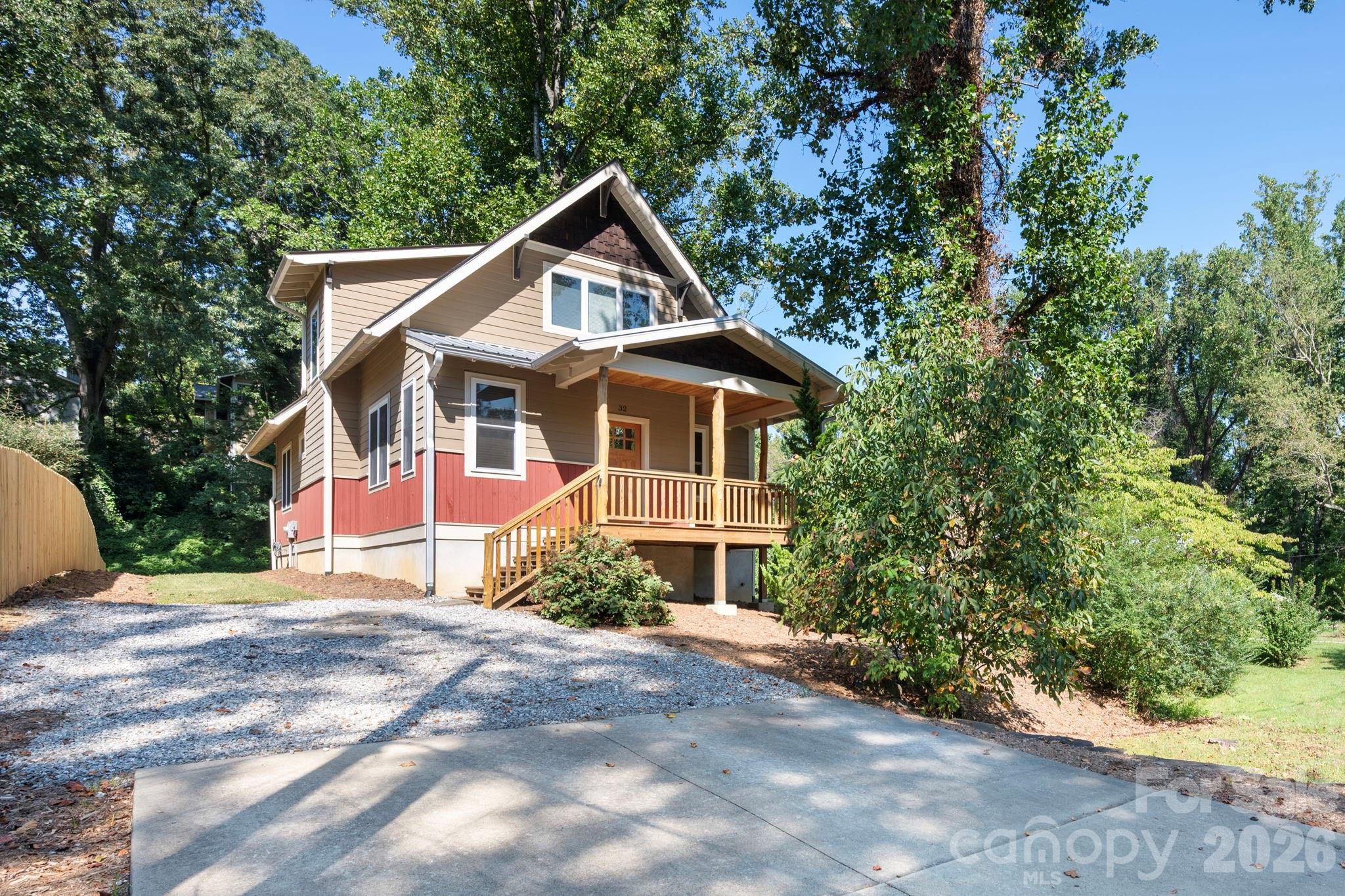 32 Florida Avenue — Asheville