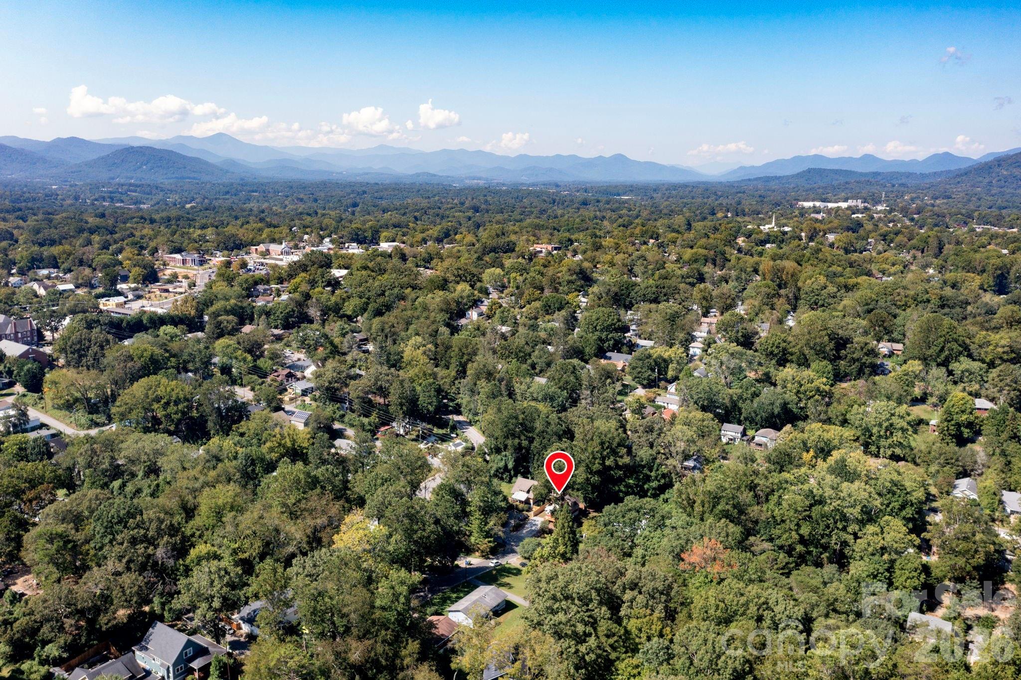 32 Florida Avenue — Asheville
