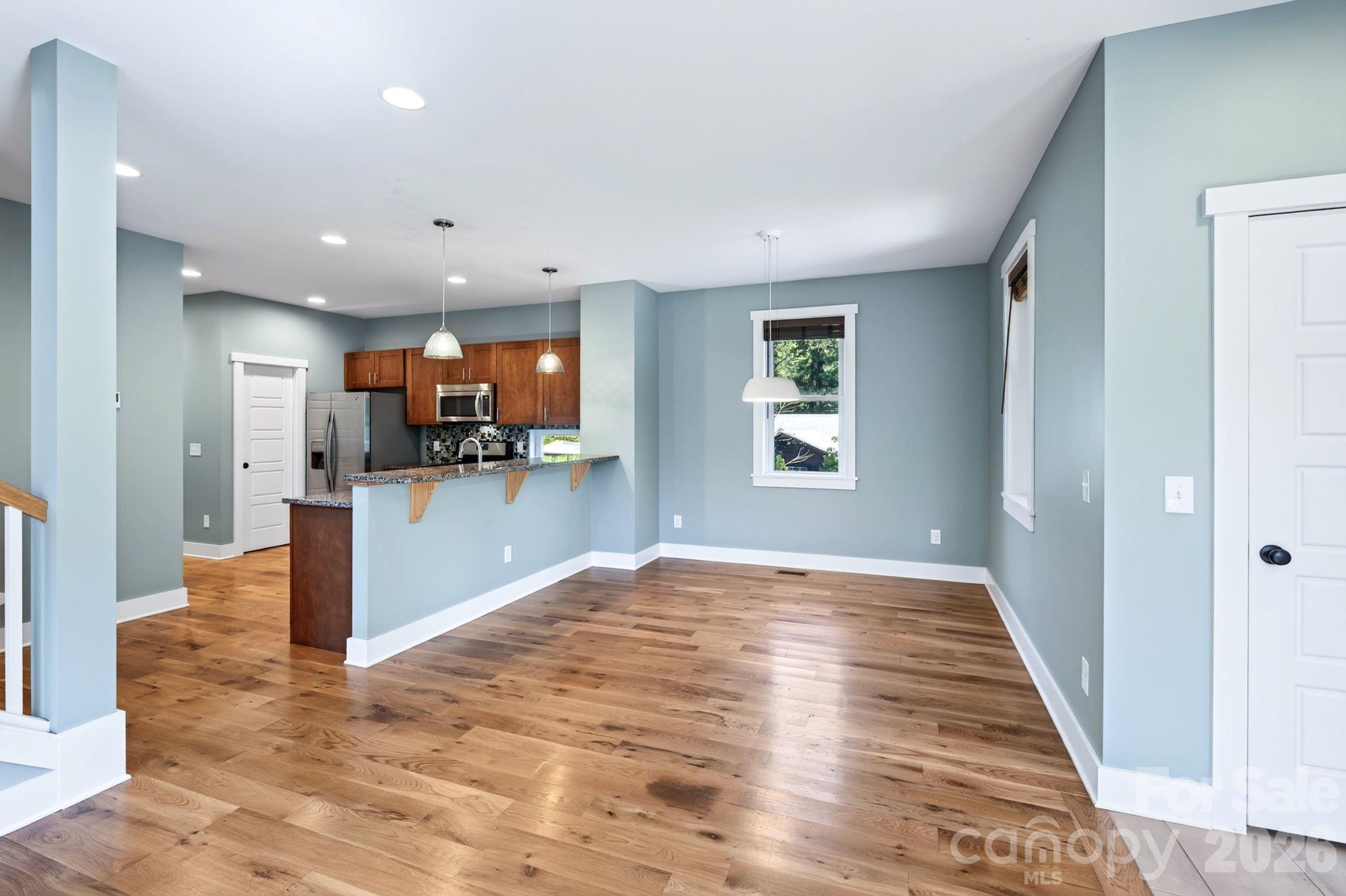 32 Florida Avenue — Asheville