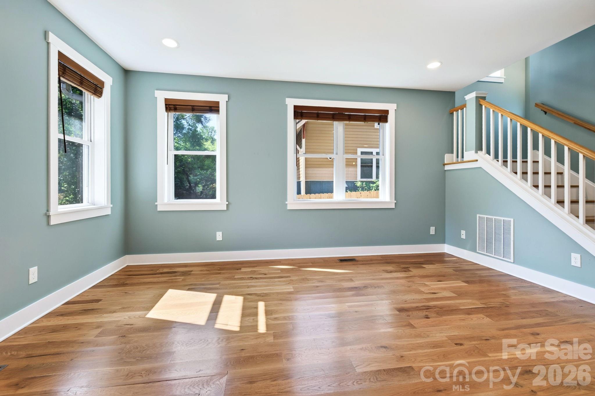 32 Florida Avenue — Asheville