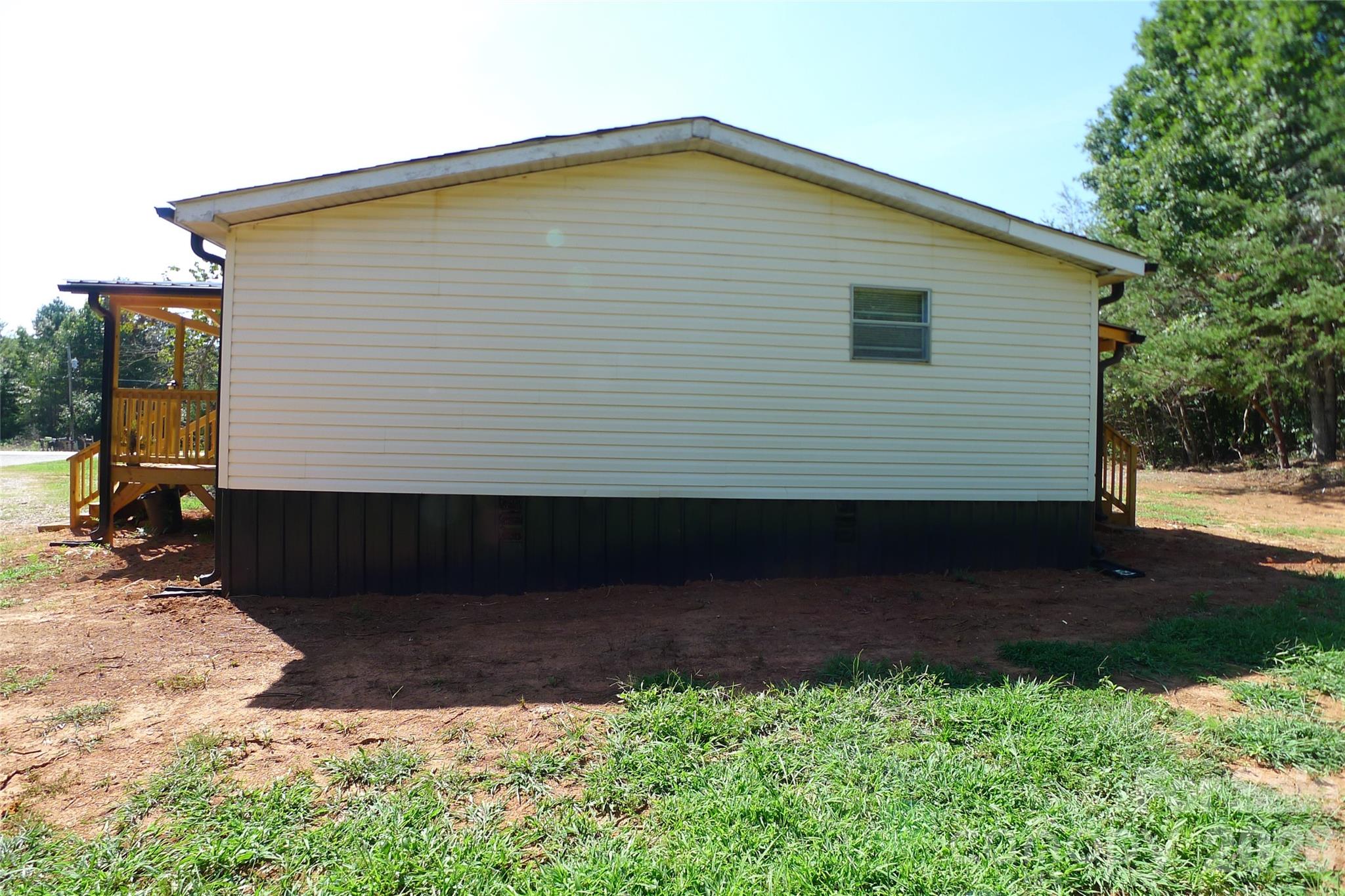 2005 Monico Lane #2 — Yadkinville