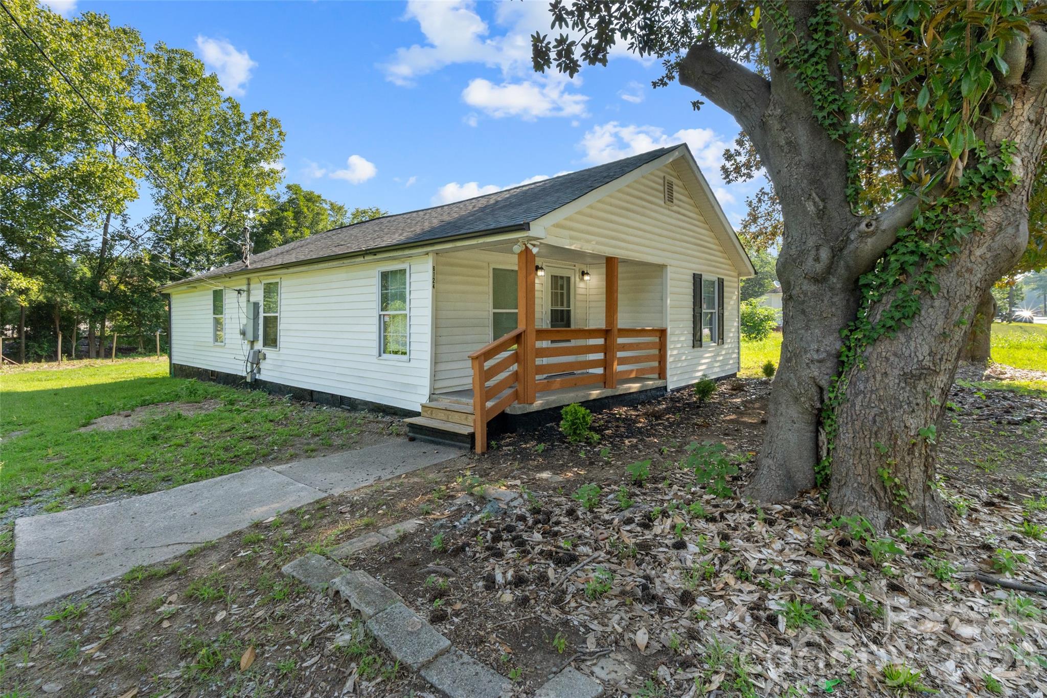 6124 Old Mt Holly Road — Charlotte