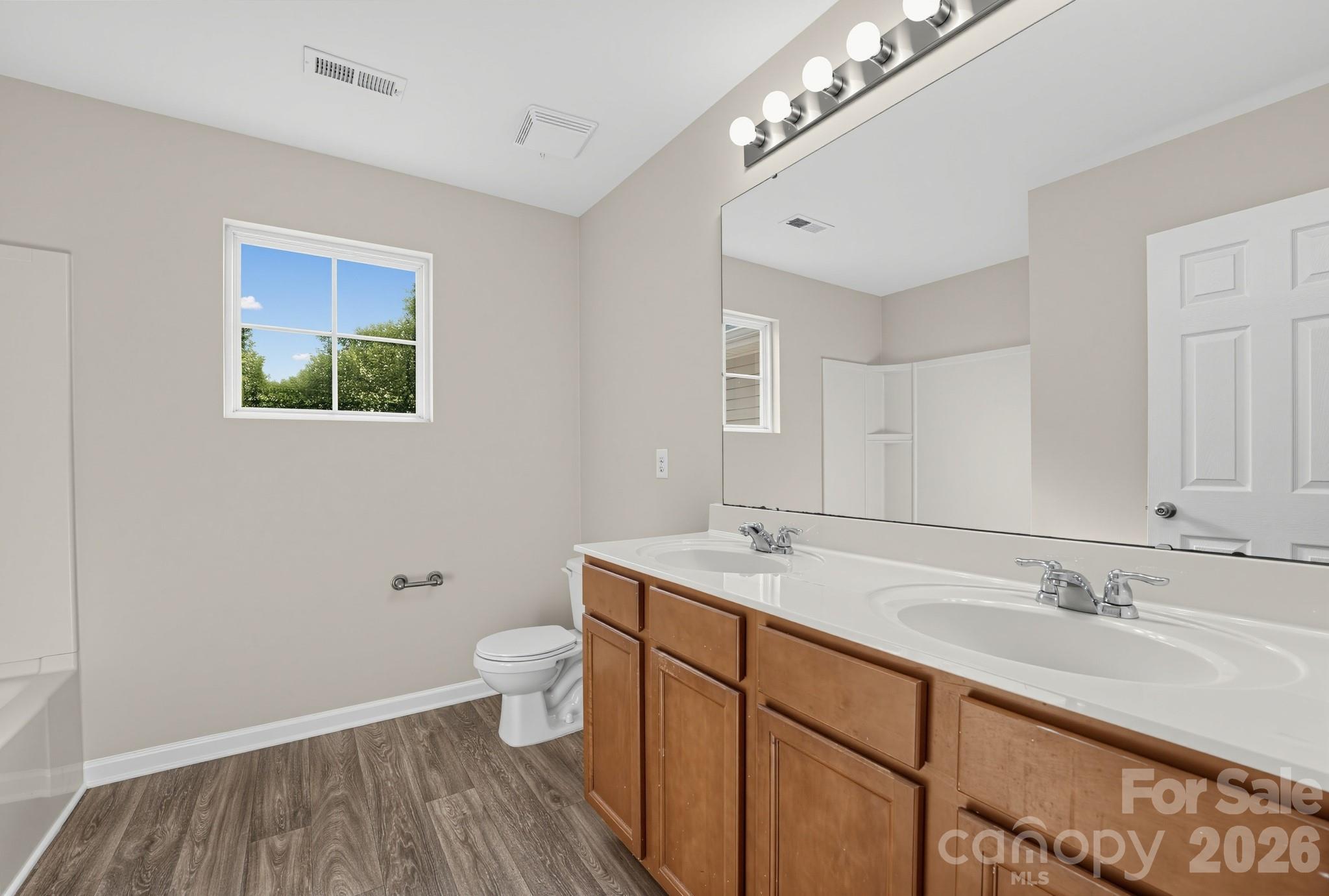12432 Bending Branch Road — Charlotte