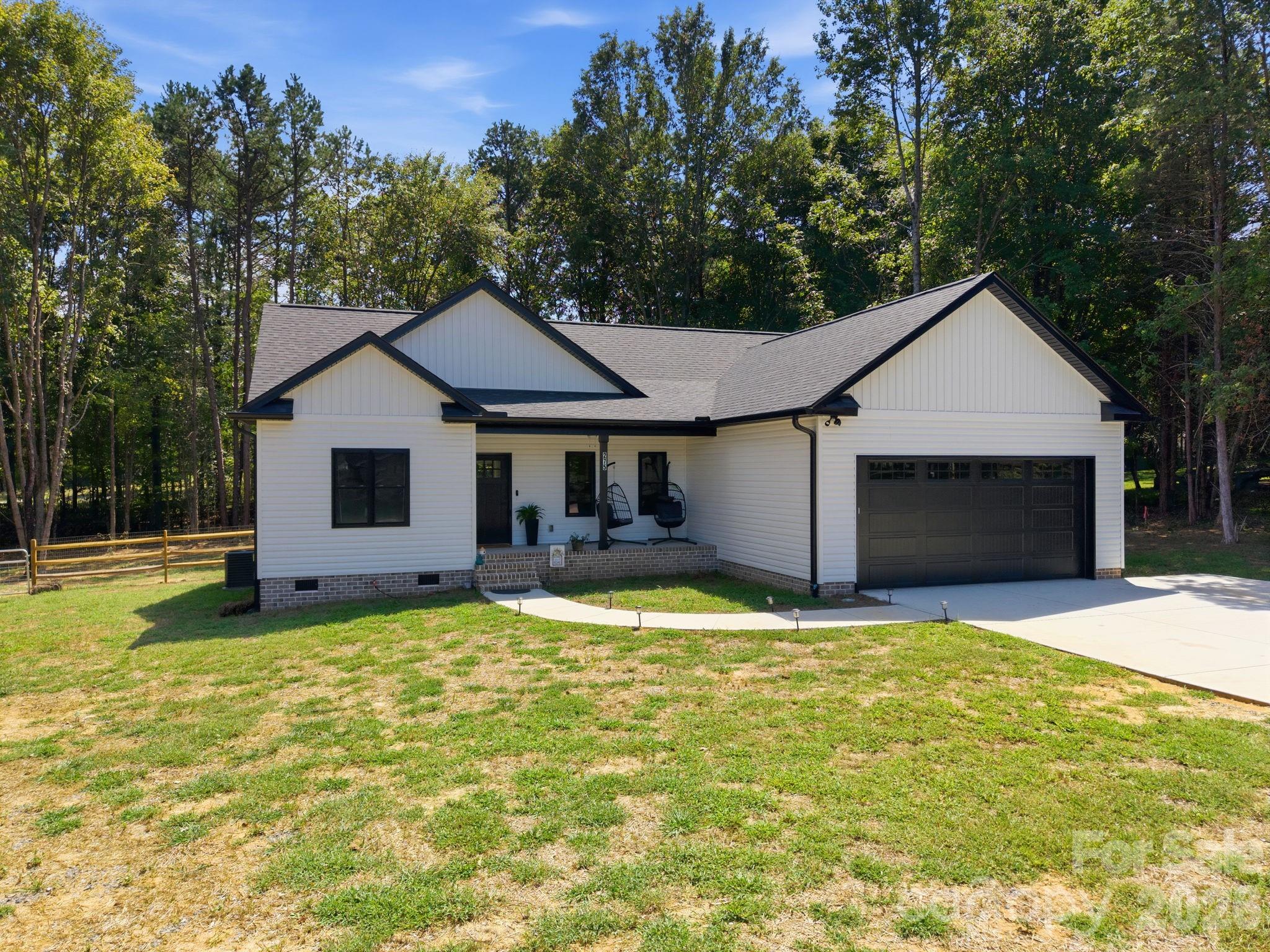 275 Jacobs Drive — Salisbury
