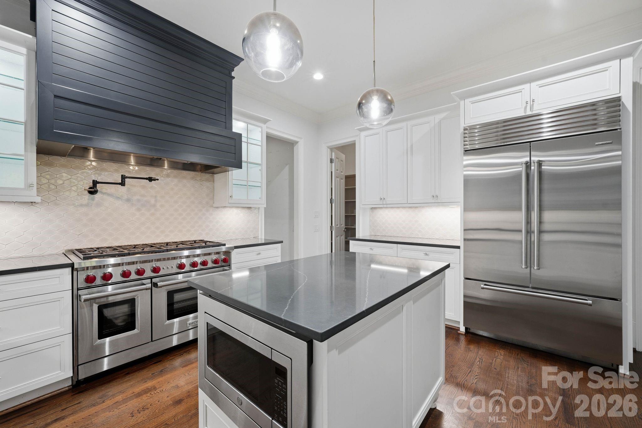 9414 Heydon Hall Circle — Charlotte