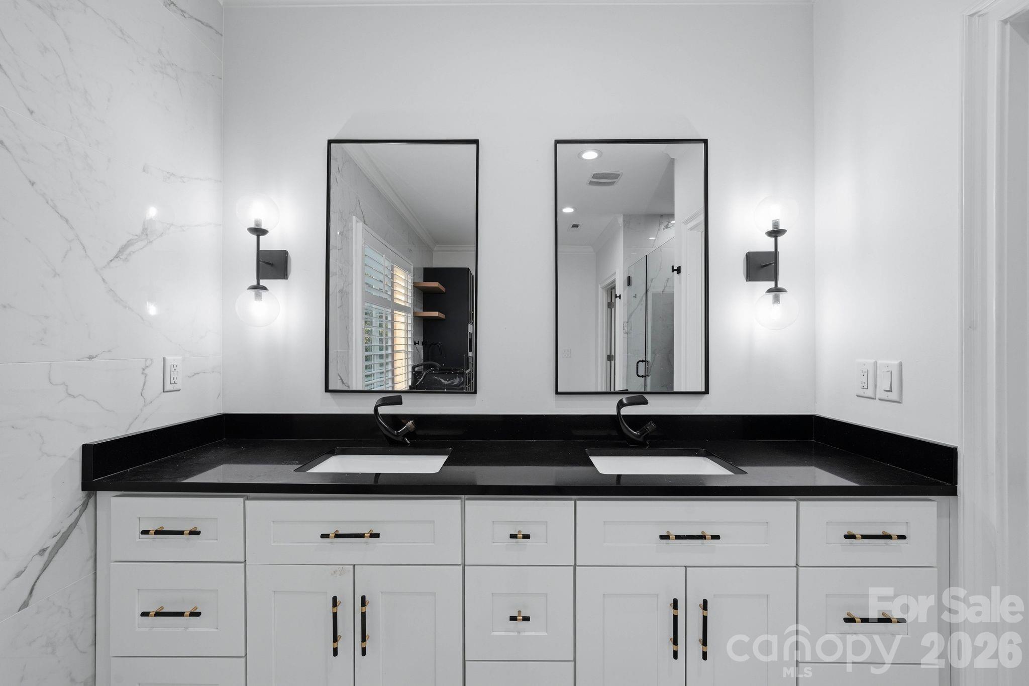 9414 Heydon Hall Circle — Charlotte