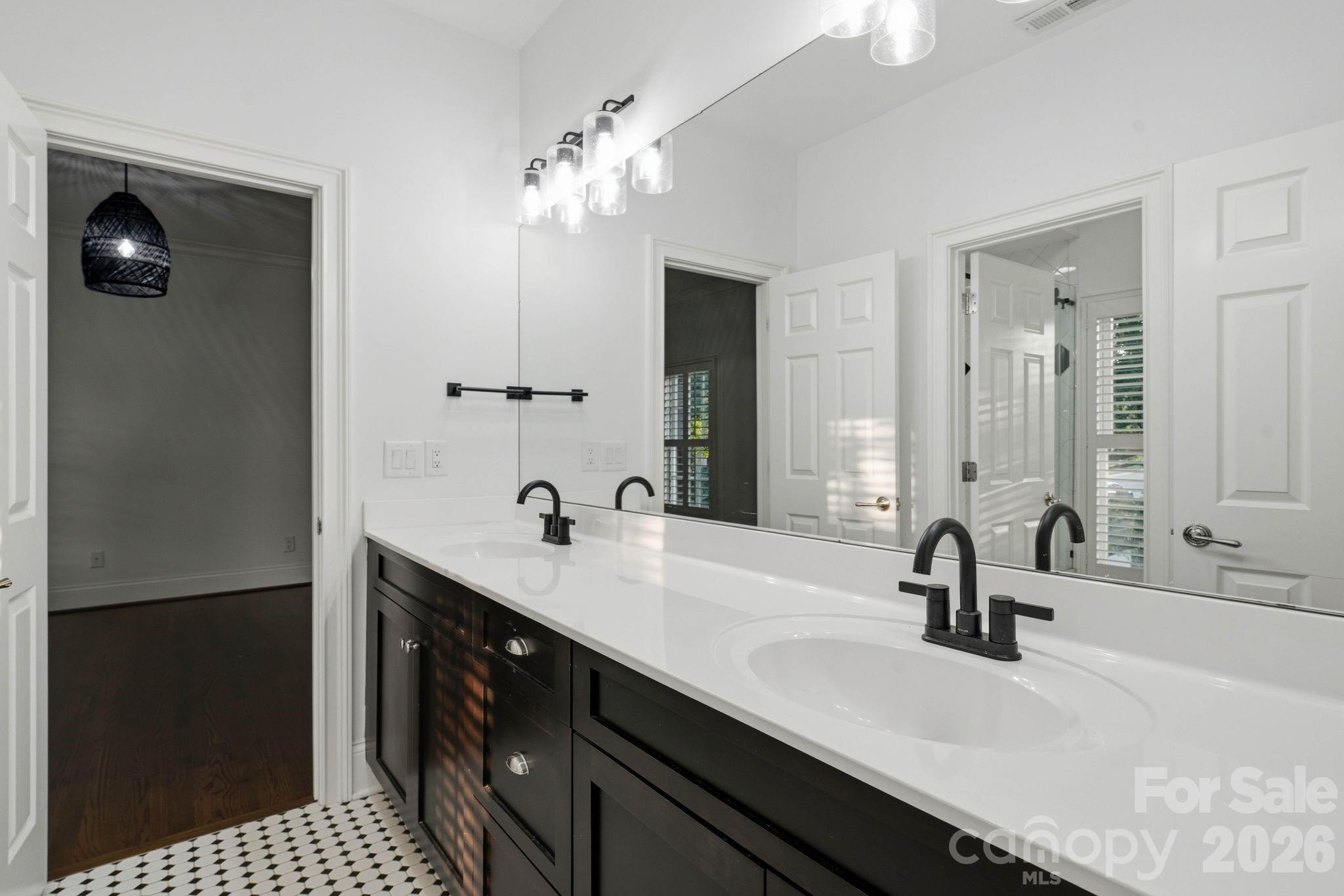 9414 Heydon Hall Circle — Charlotte