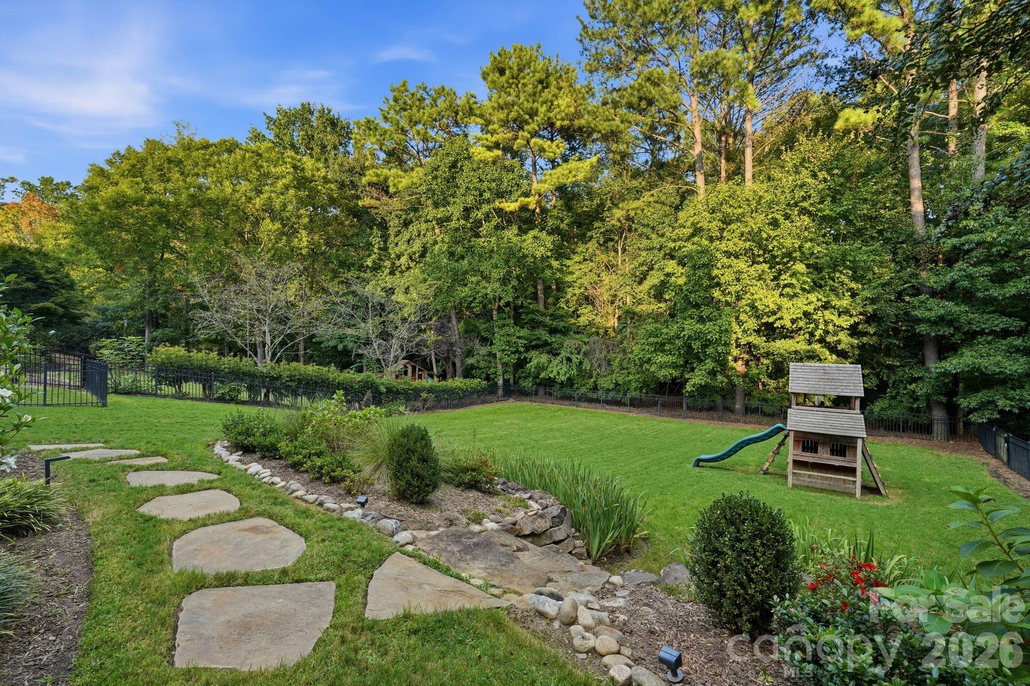 9414 Heydon Hall Circle — Charlotte