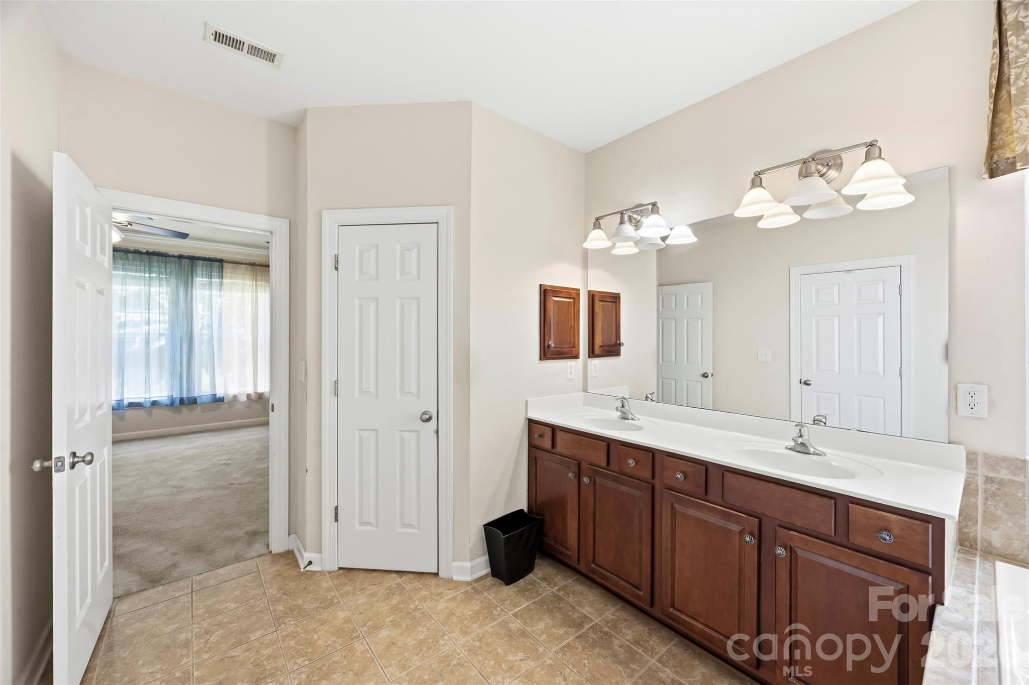13210 Arbor Day Court — Charlotte