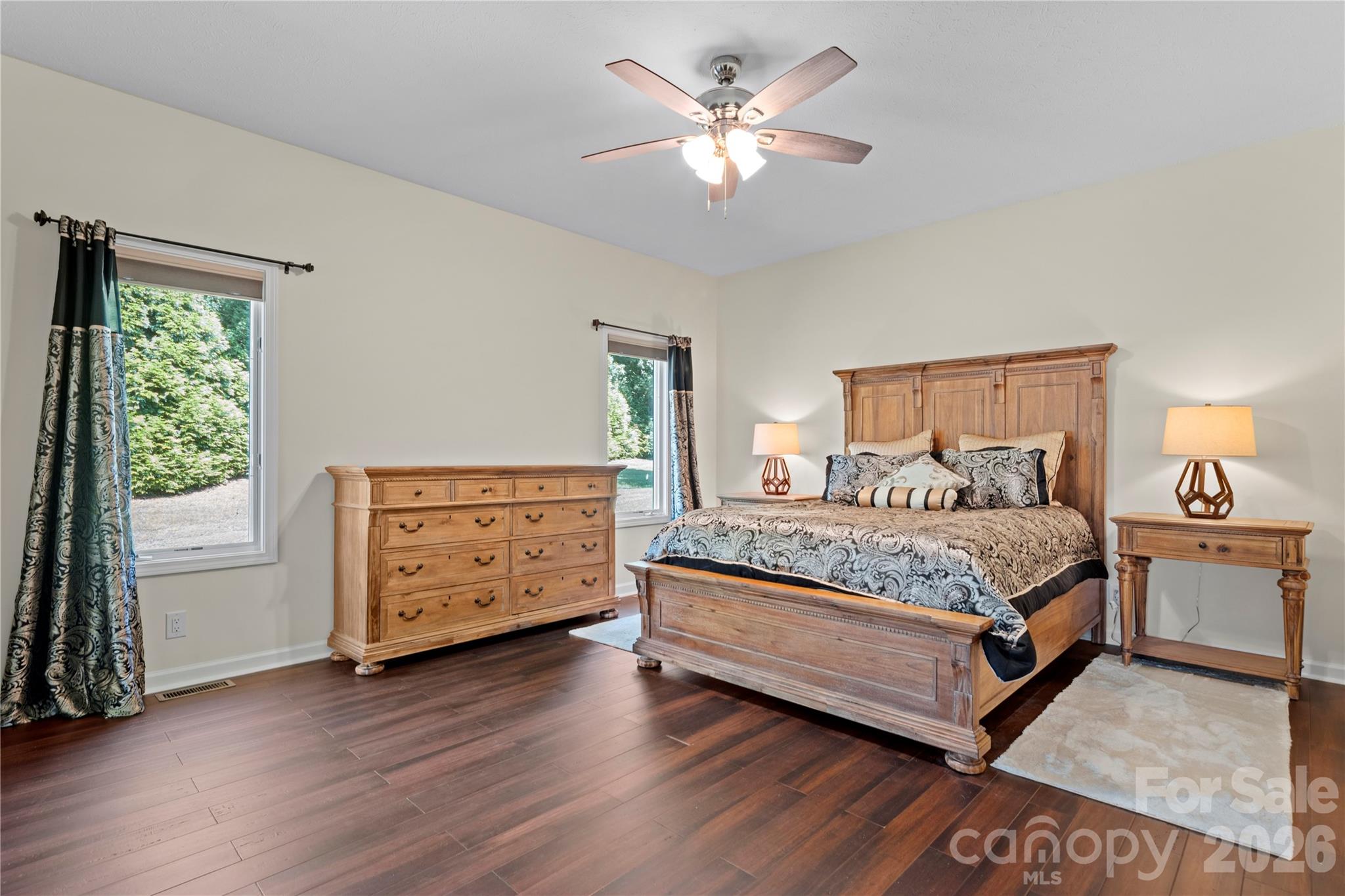 14 Country Meadows Lane — Hendersonville