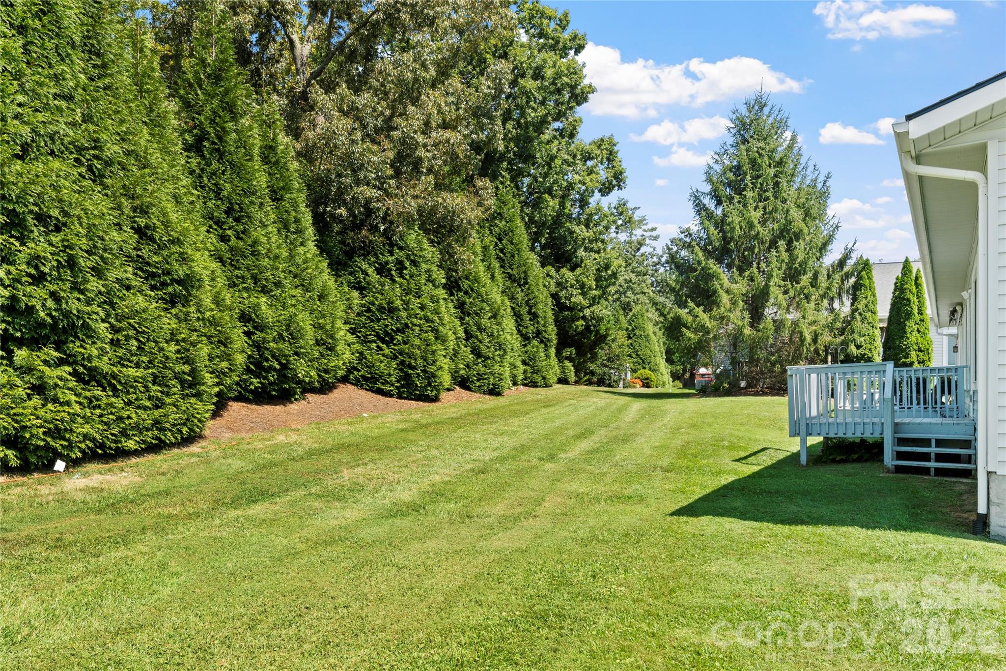 14 Country Meadows Lane — Hendersonville