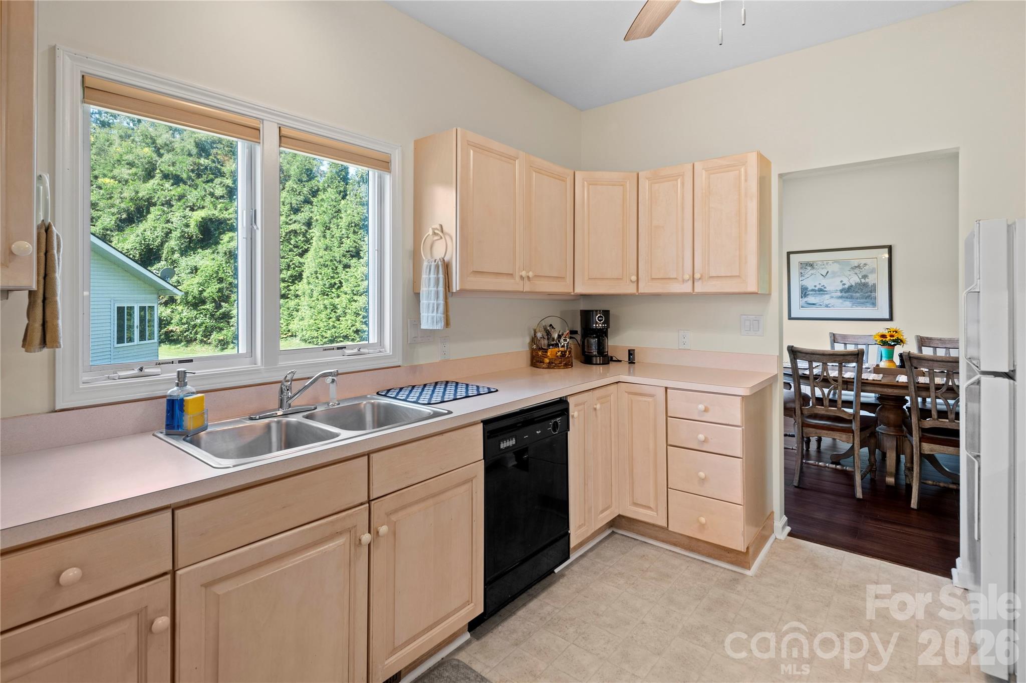 14 Country Meadows Lane — Hendersonville