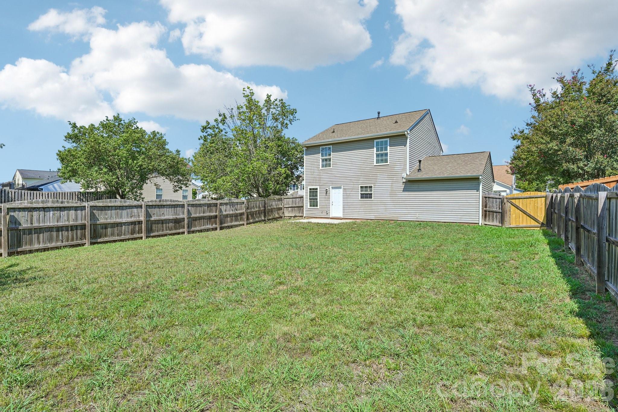 1695 Tate Road — Rock Hill