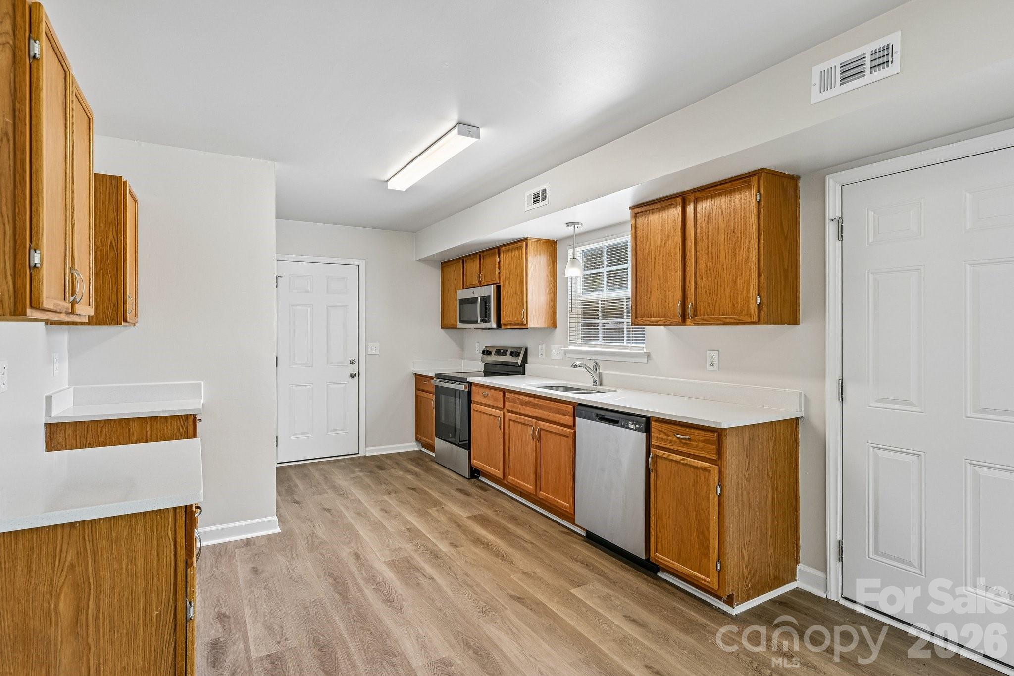 1695 Tate Road — Rock Hill