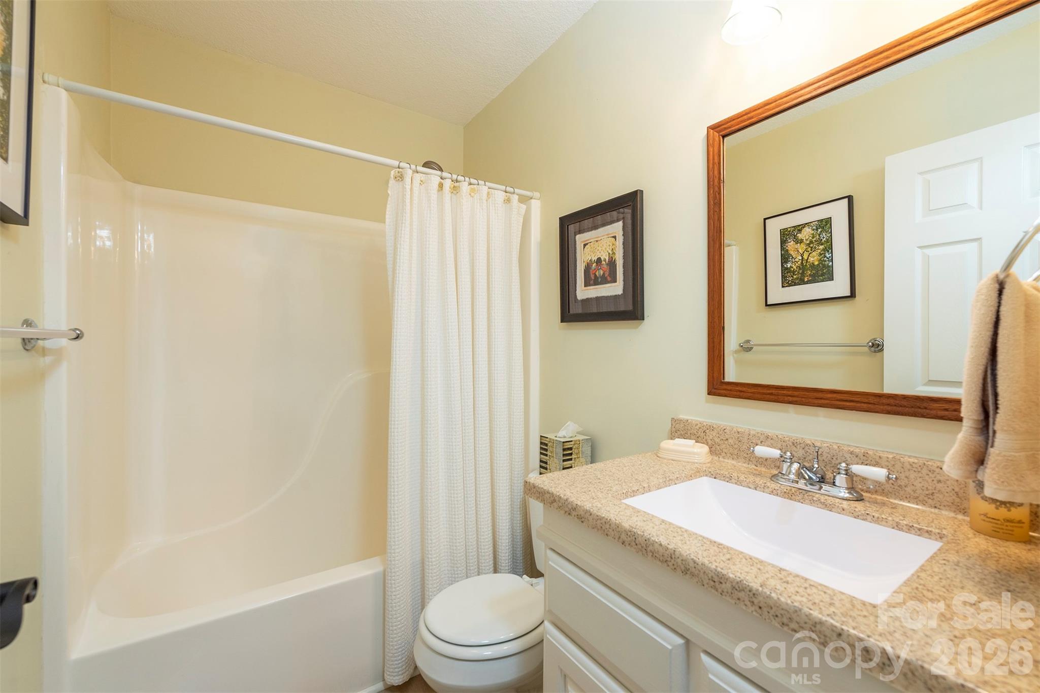 38 Eden Glen Road — Black Mountain