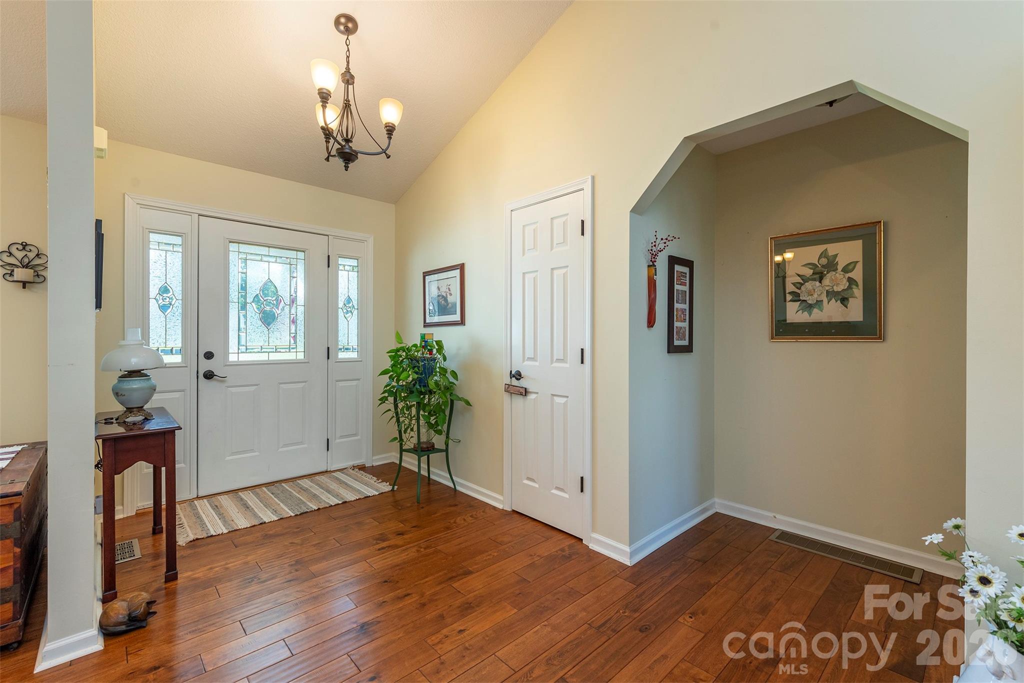 38 Eden Glen Road — Black Mountain