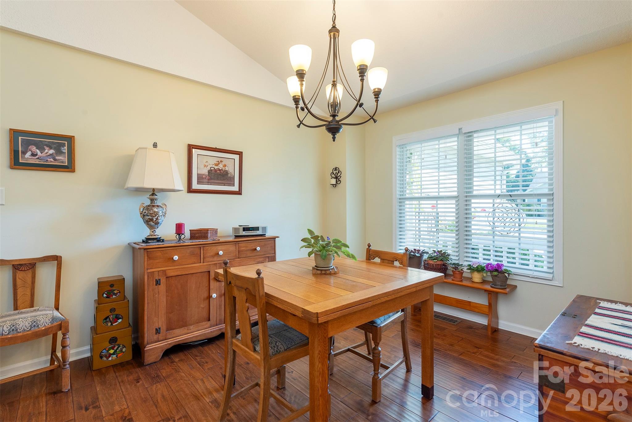 38 Eden Glen Road — Black Mountain