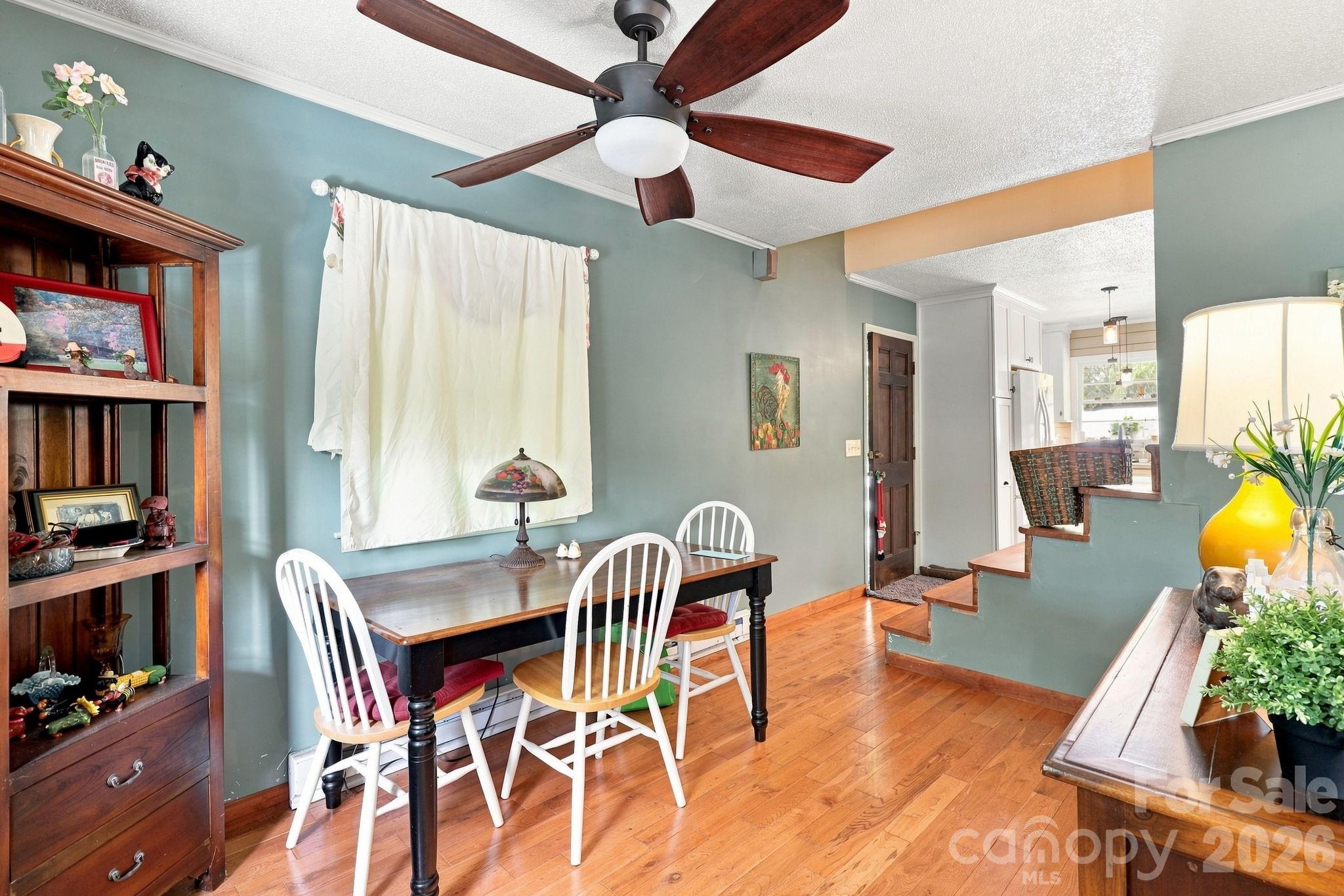 922 Goose Hollow Road — Newland