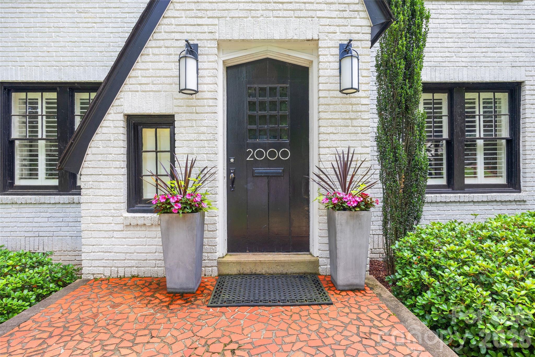 2000 Beverly Drive — Charlotte