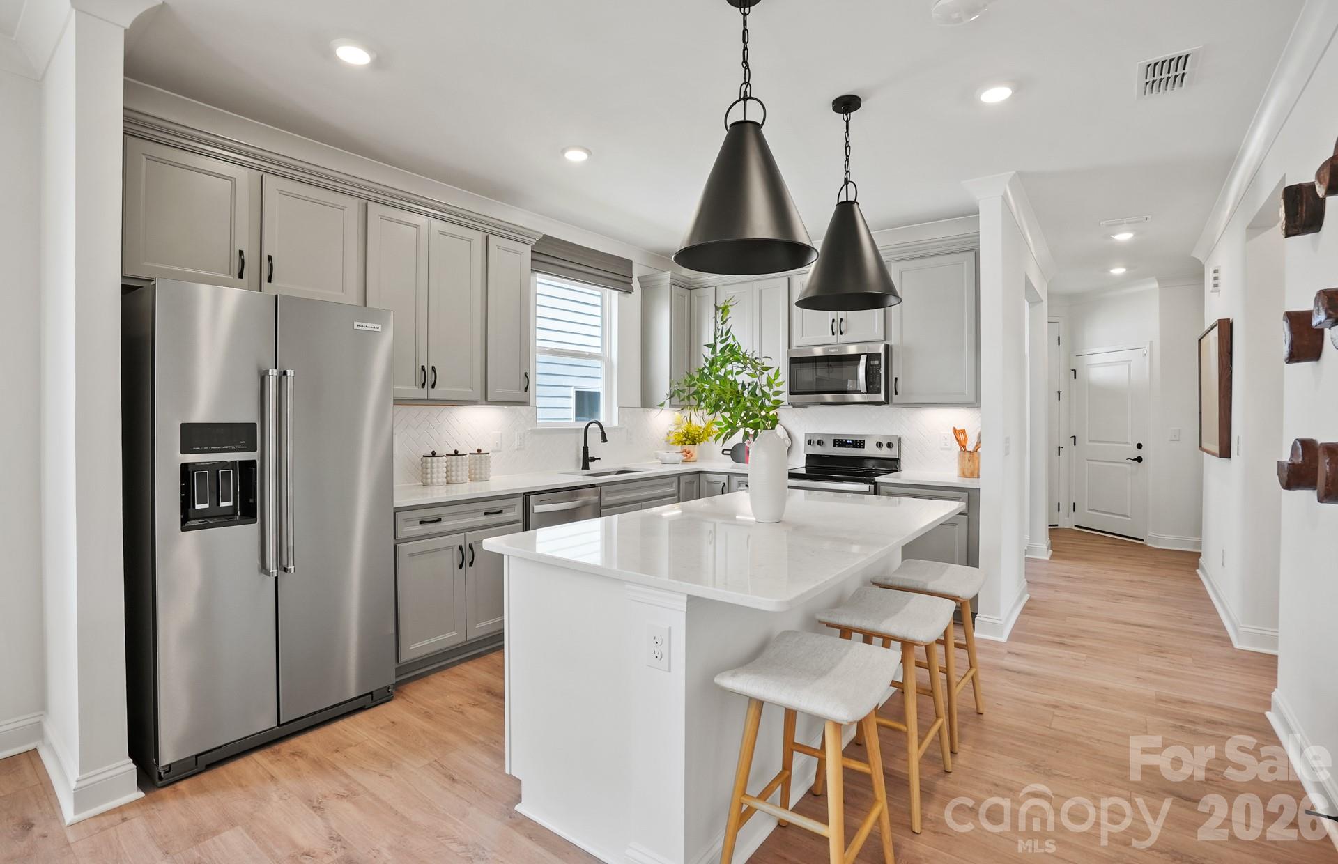 12285 Ore Valley Road — Midland