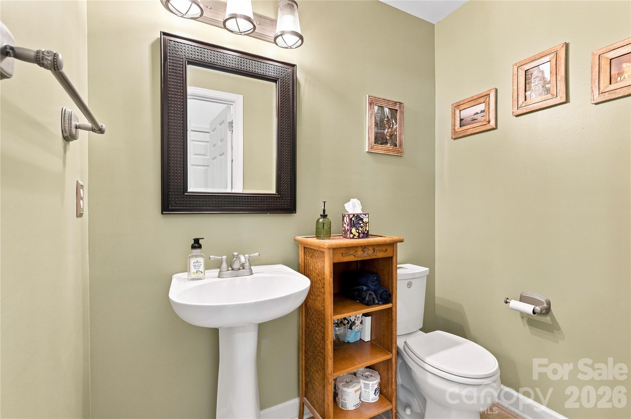 942 Hawthorne Bridge Court — Charlotte
